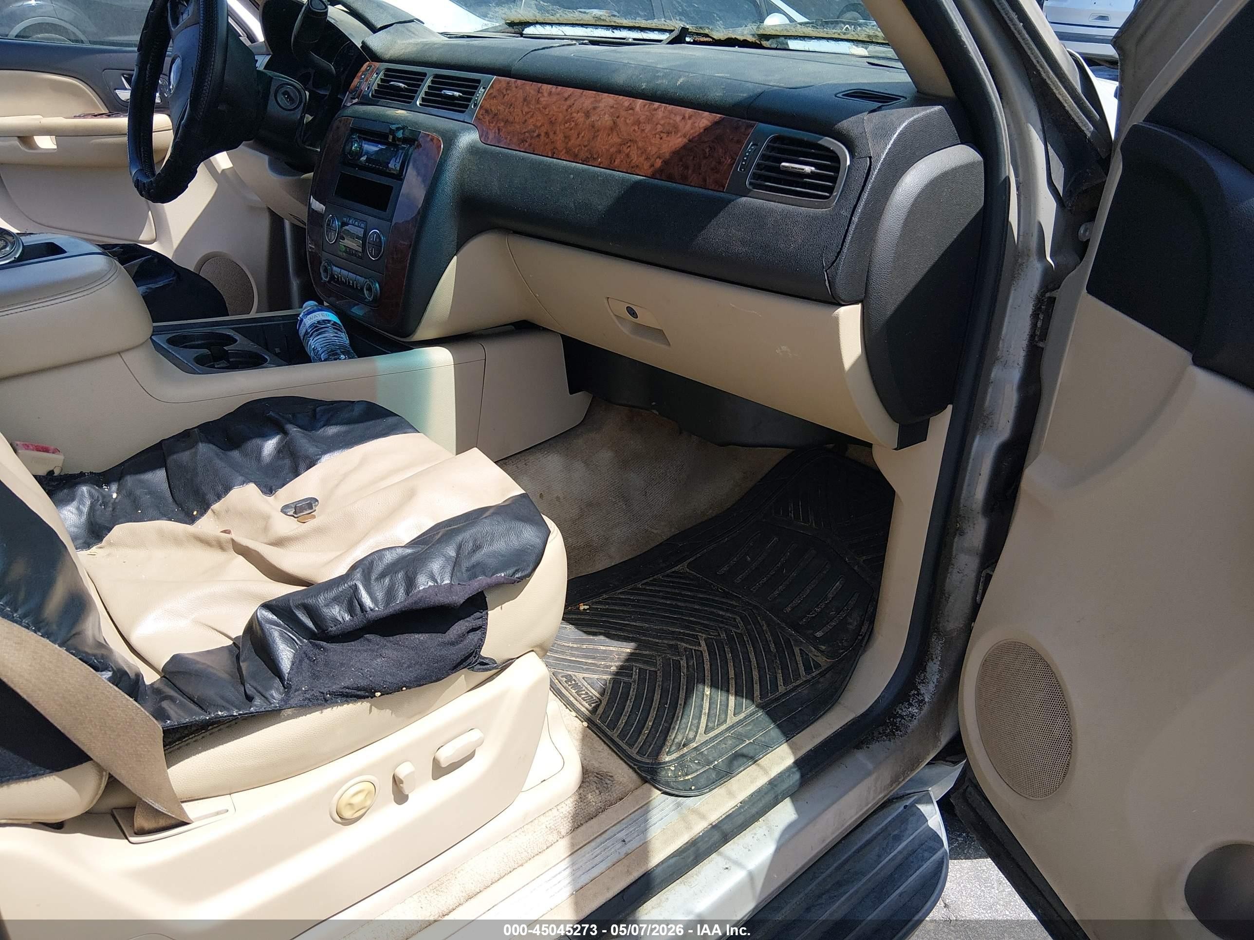 2007 Chevrolet Avalanche 1500 Ltz Beige vin: 3GNEC12017G127210