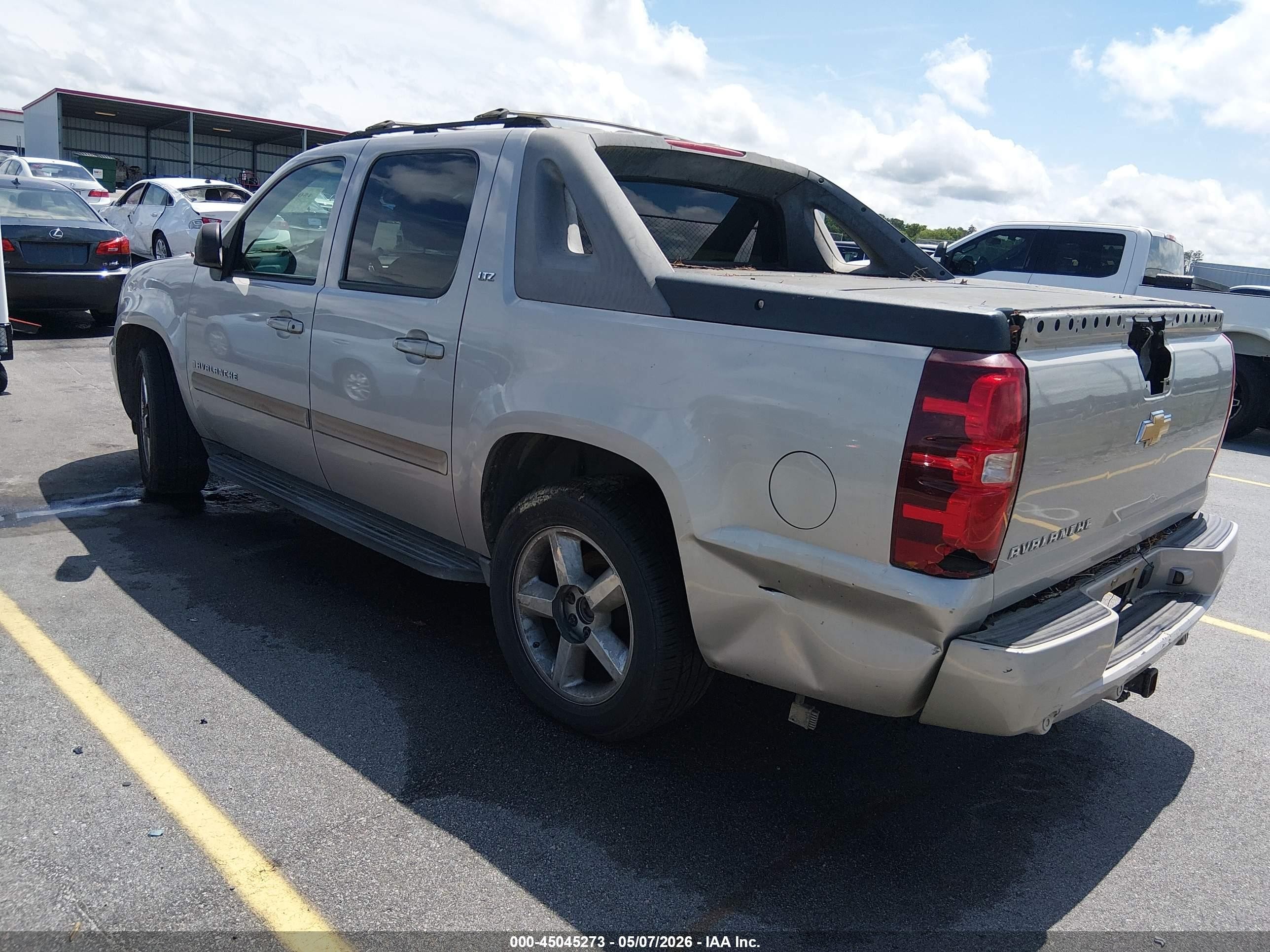 2007 Chevrolet Avalanche 1500 Ltz Beige vin: 3GNEC12017G127210