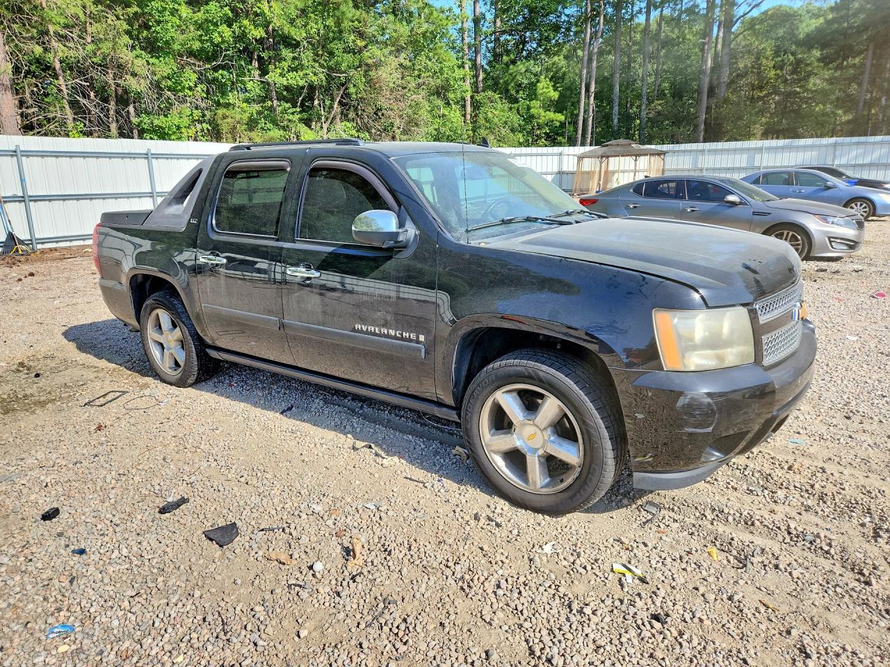 2008 Chevrolet Avalanche C1500 Black vin: 3GNEC12028G108389
