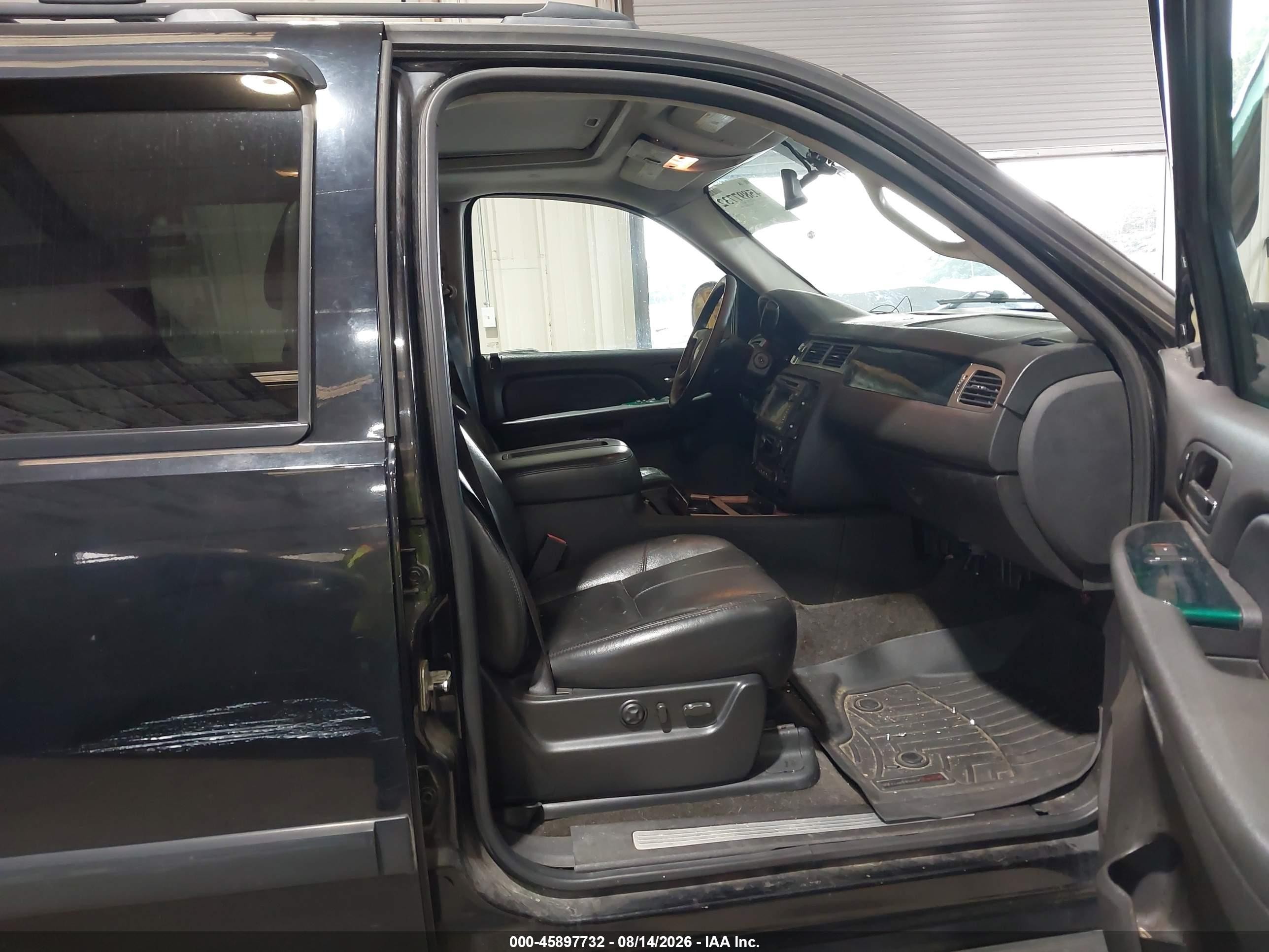 2007 Chevrolet Avalanche 1500 Ltz Black vin: 3GNEC12037G315582