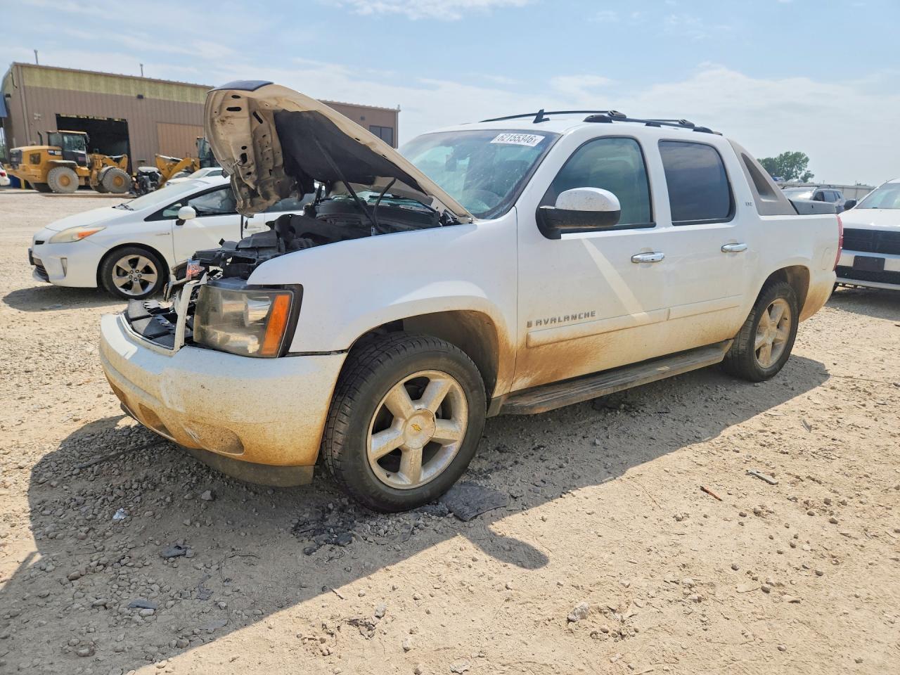 2007 Chevrolet Avalanche C1500 Белый vin: 3GNEC12047G183626
