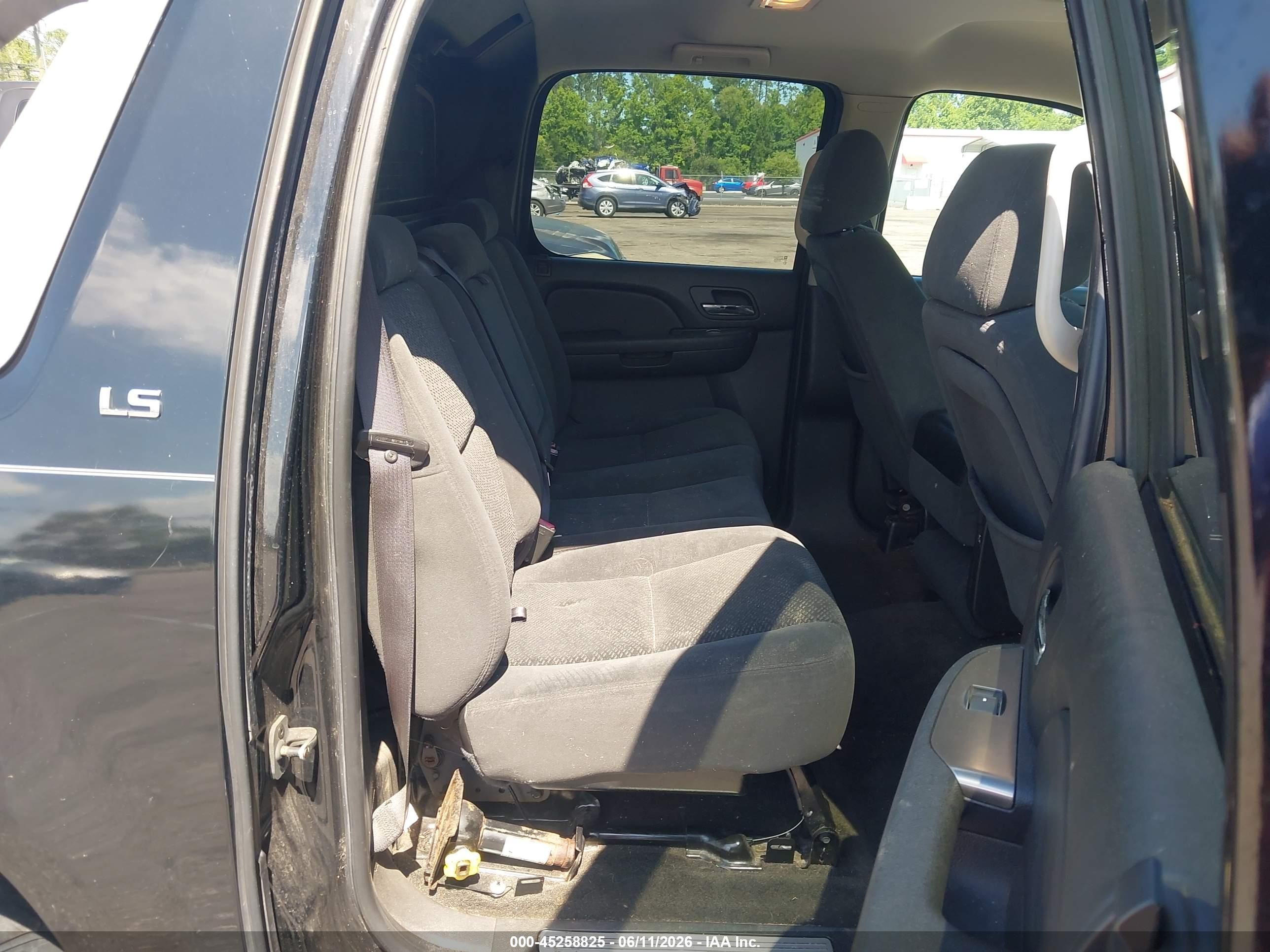 2007 Chevrolet Avalanche 1500 Ls Black vin: 3GNEC12047G196716