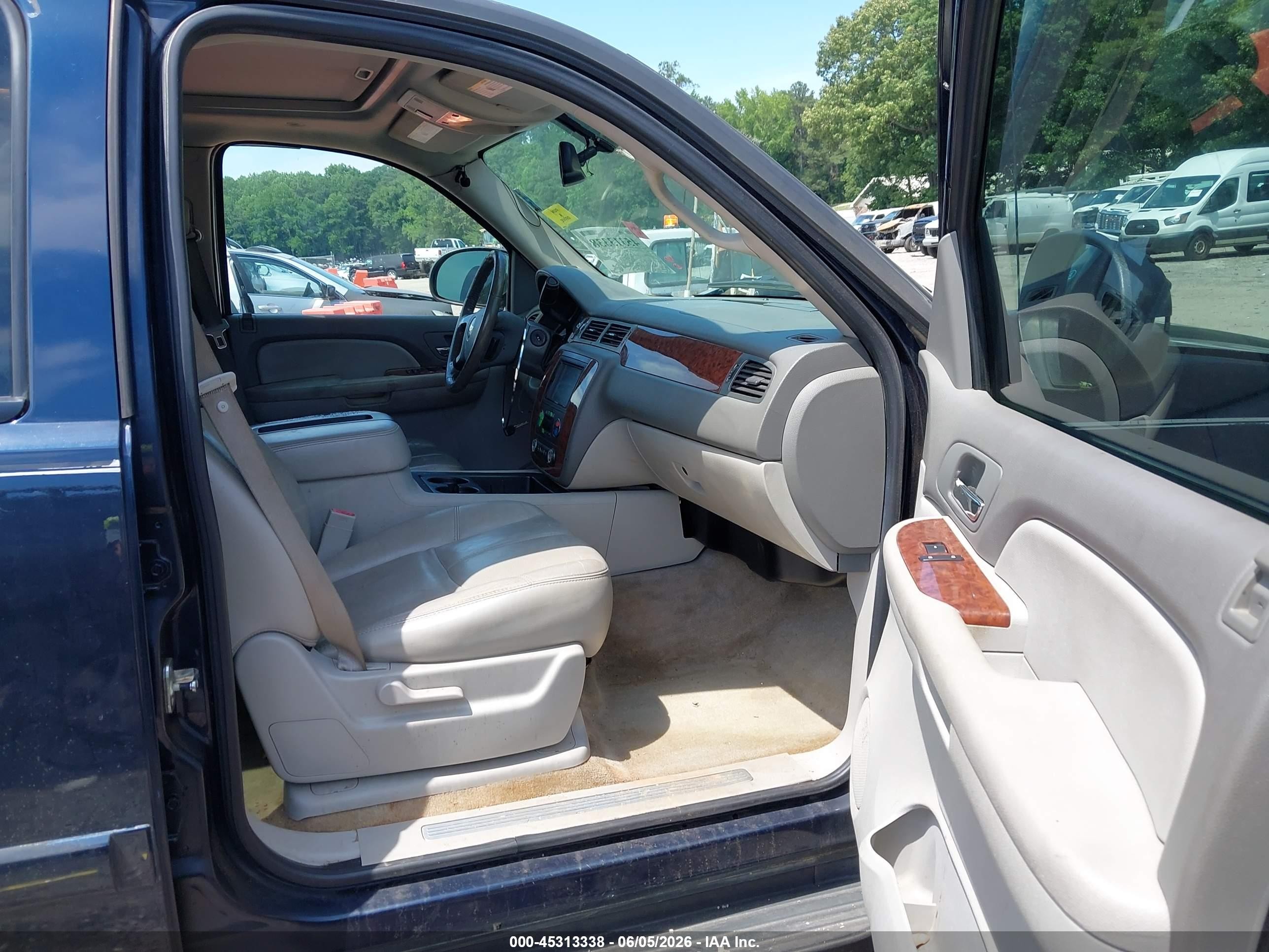 2007 Chevrolet Avalanche 1500 Lt Black vin: 3GNEC12047G263623