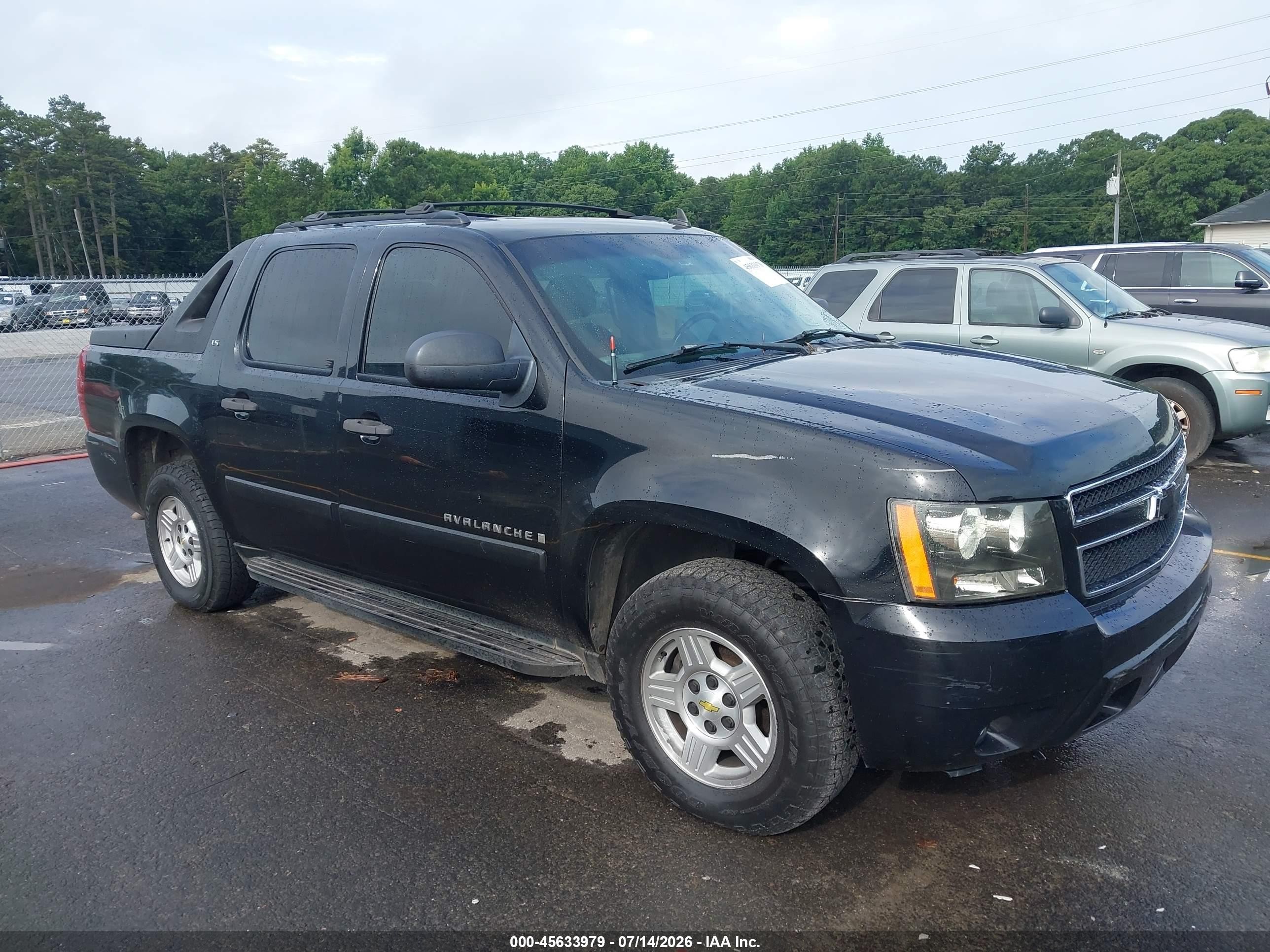 2008 Chevrolet Avalanche 1500 Ls Черный vin: 3GNEC12048G160171