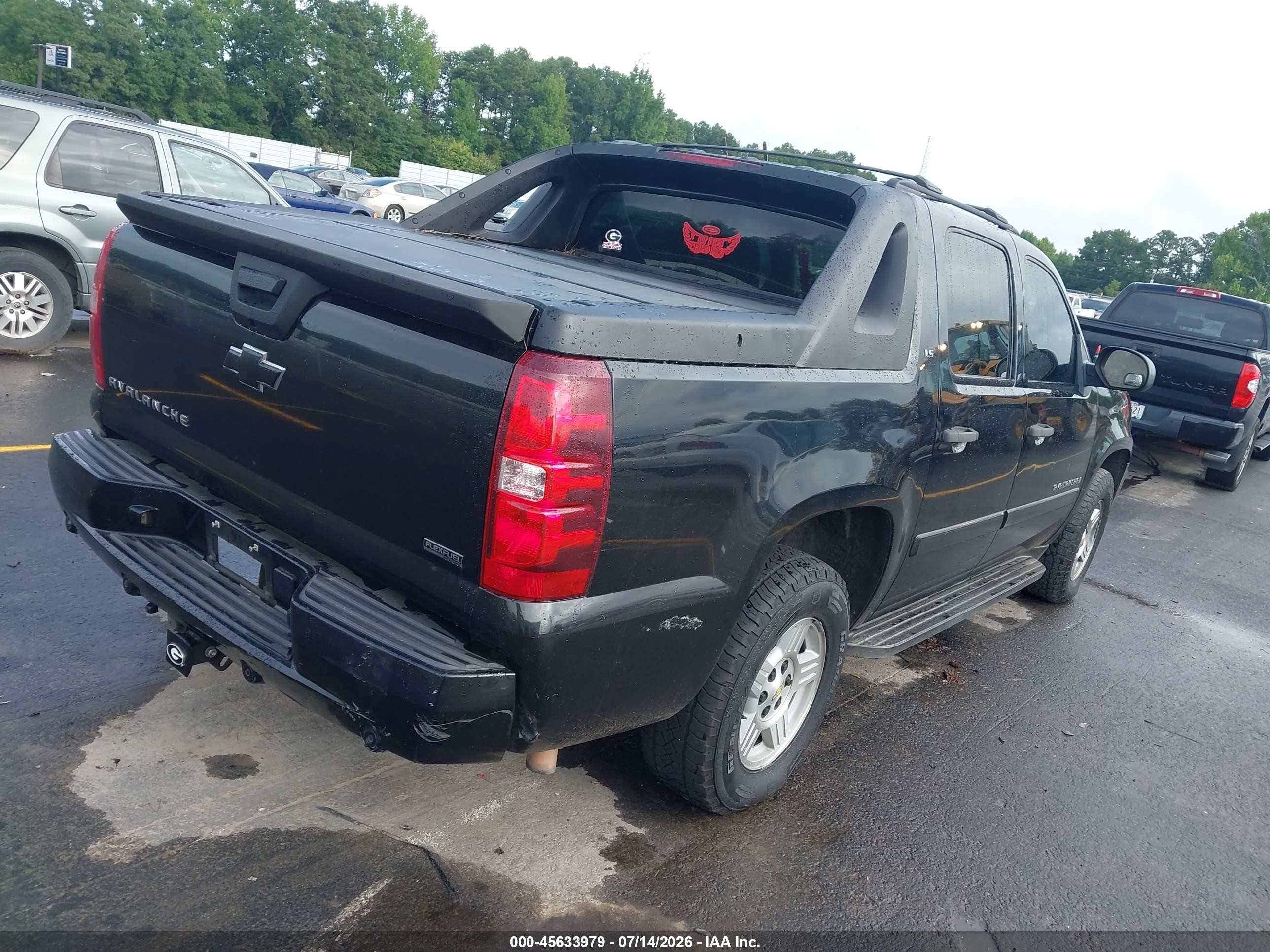 2008 Chevrolet Avalanche 1500 Ls Black vin: 3GNEC12048G160171