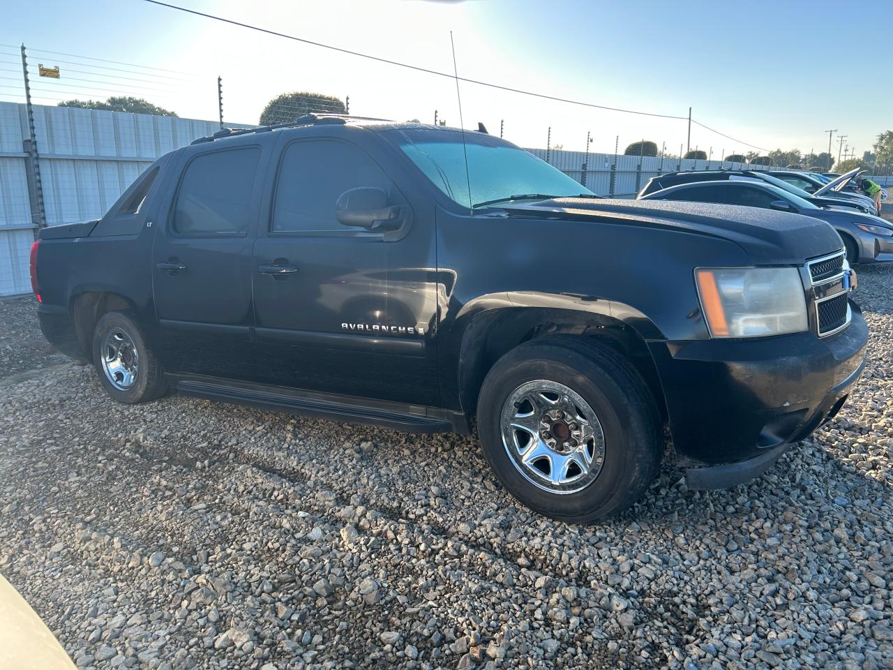2007 Chevrolet Avalanche C1500 Black vin: 3GNEC12057G164440