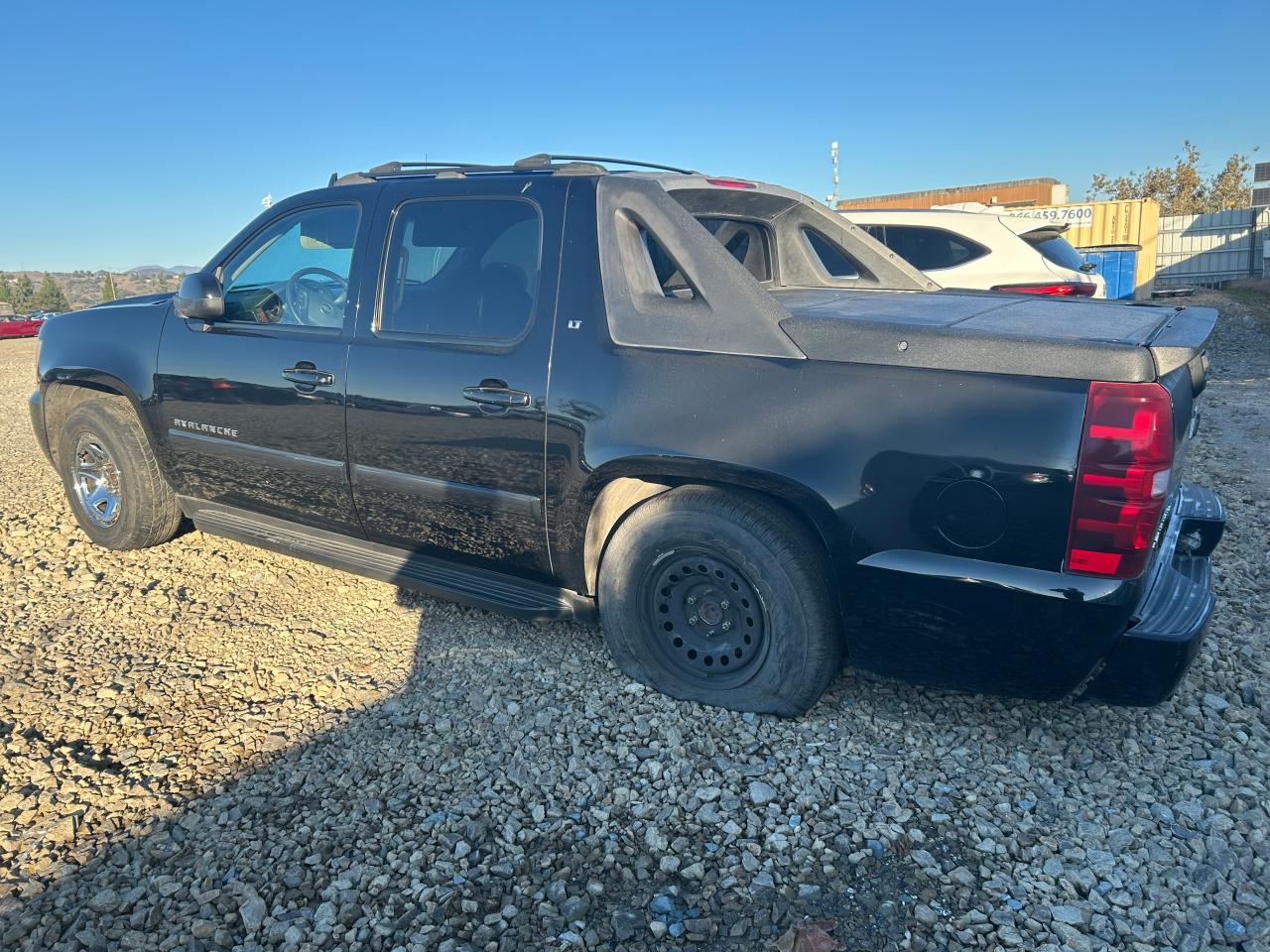 2007 Chevrolet Avalanche C1500 Black vin: 3GNEC12057G164440