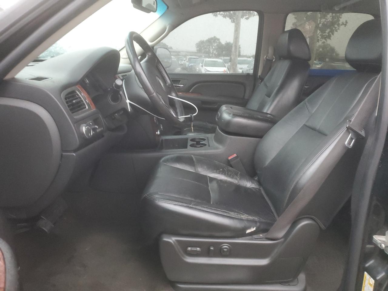 2007 Chevrolet Avalanche C1500 Black vin: 3GNEC12057G164440