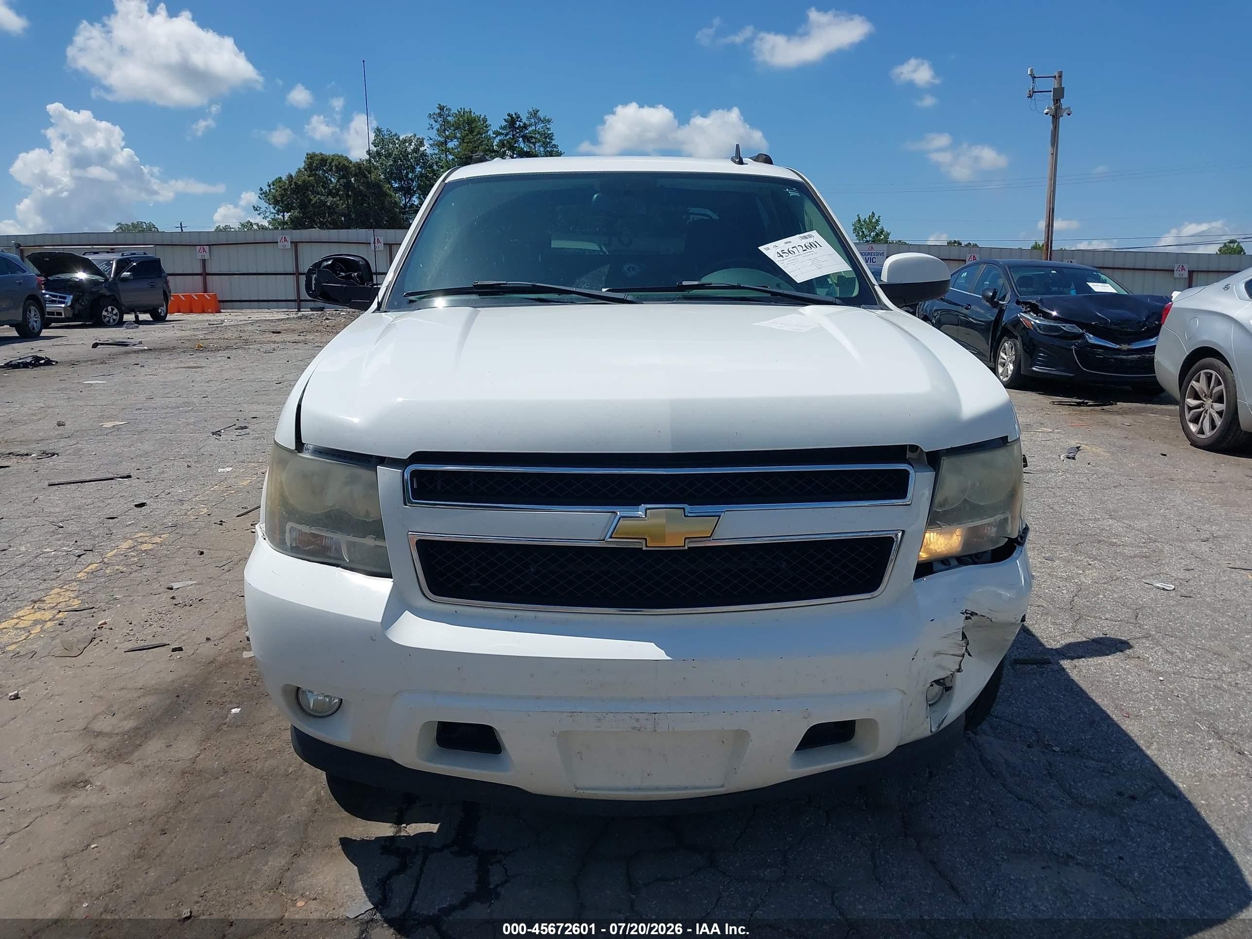 2007 Chevrolet Avalanche 1500 Lt White vin: 3GNEC12057G212566