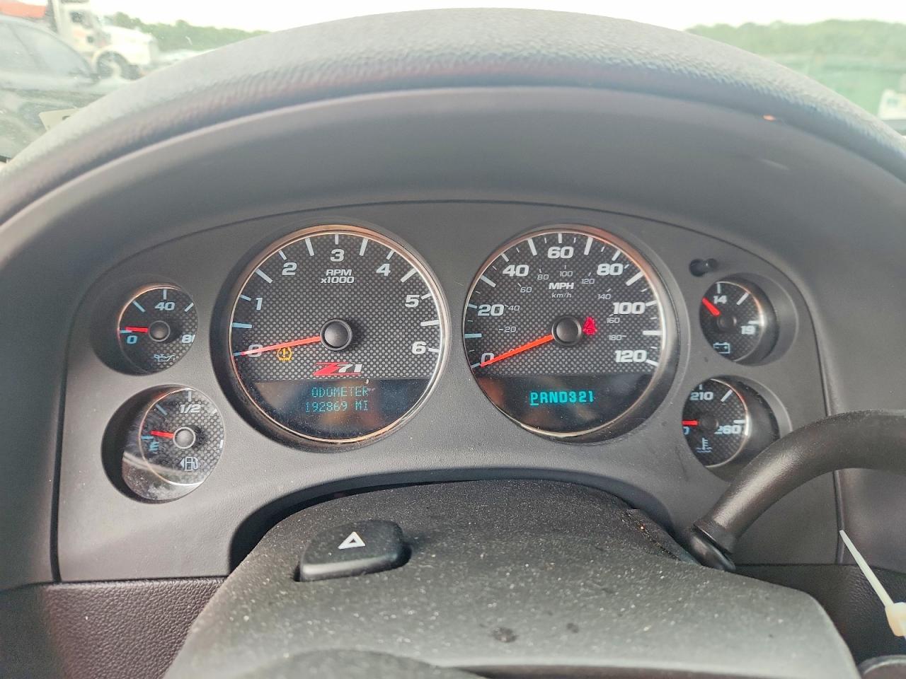 2008 Chevrolet Avalanche C1500 Белый vin: 3GNEC12058G123825