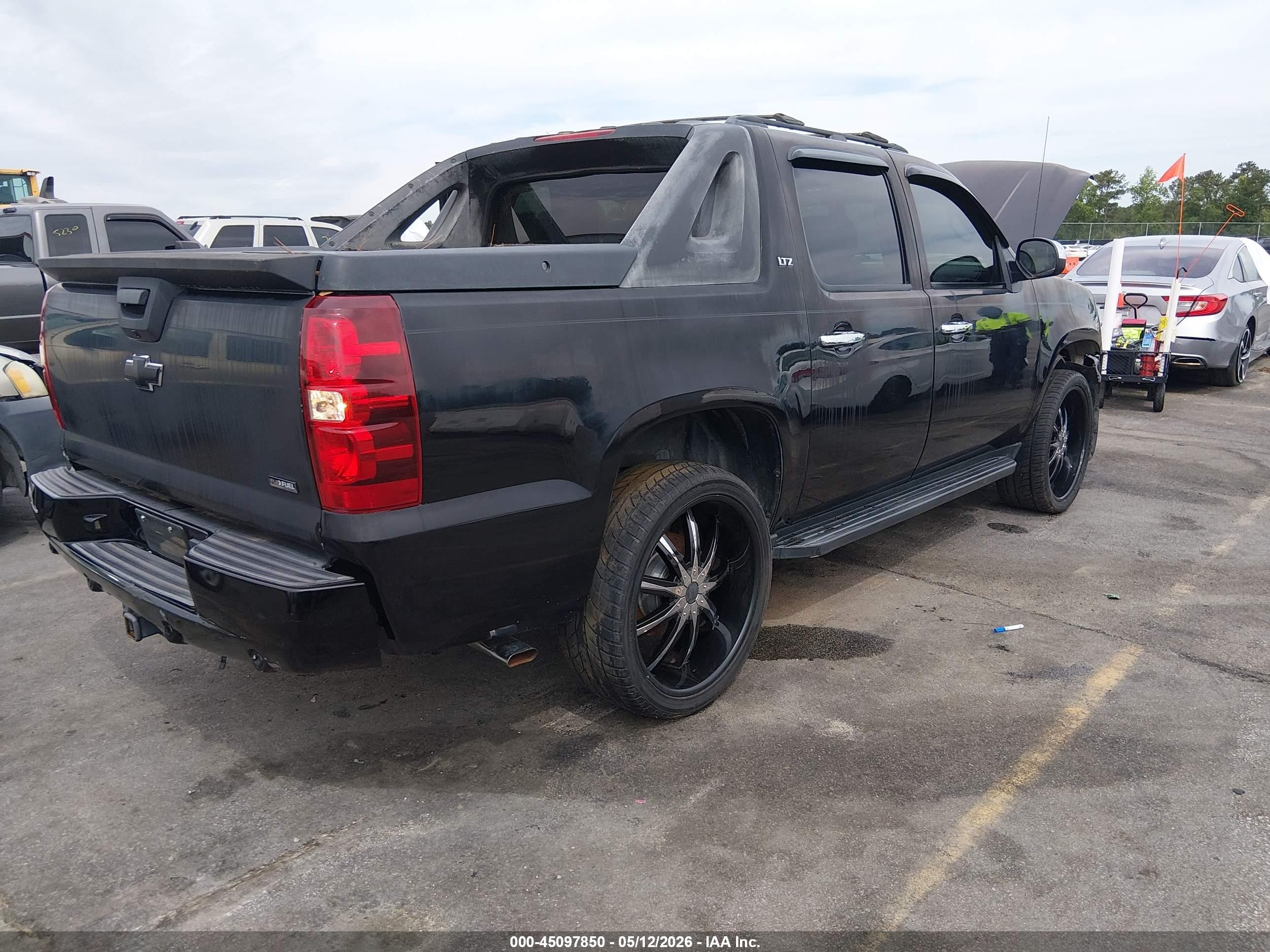 2007 Chevrolet Avalanche 1500 Ltz Black vin: 3GNEC12067G307816