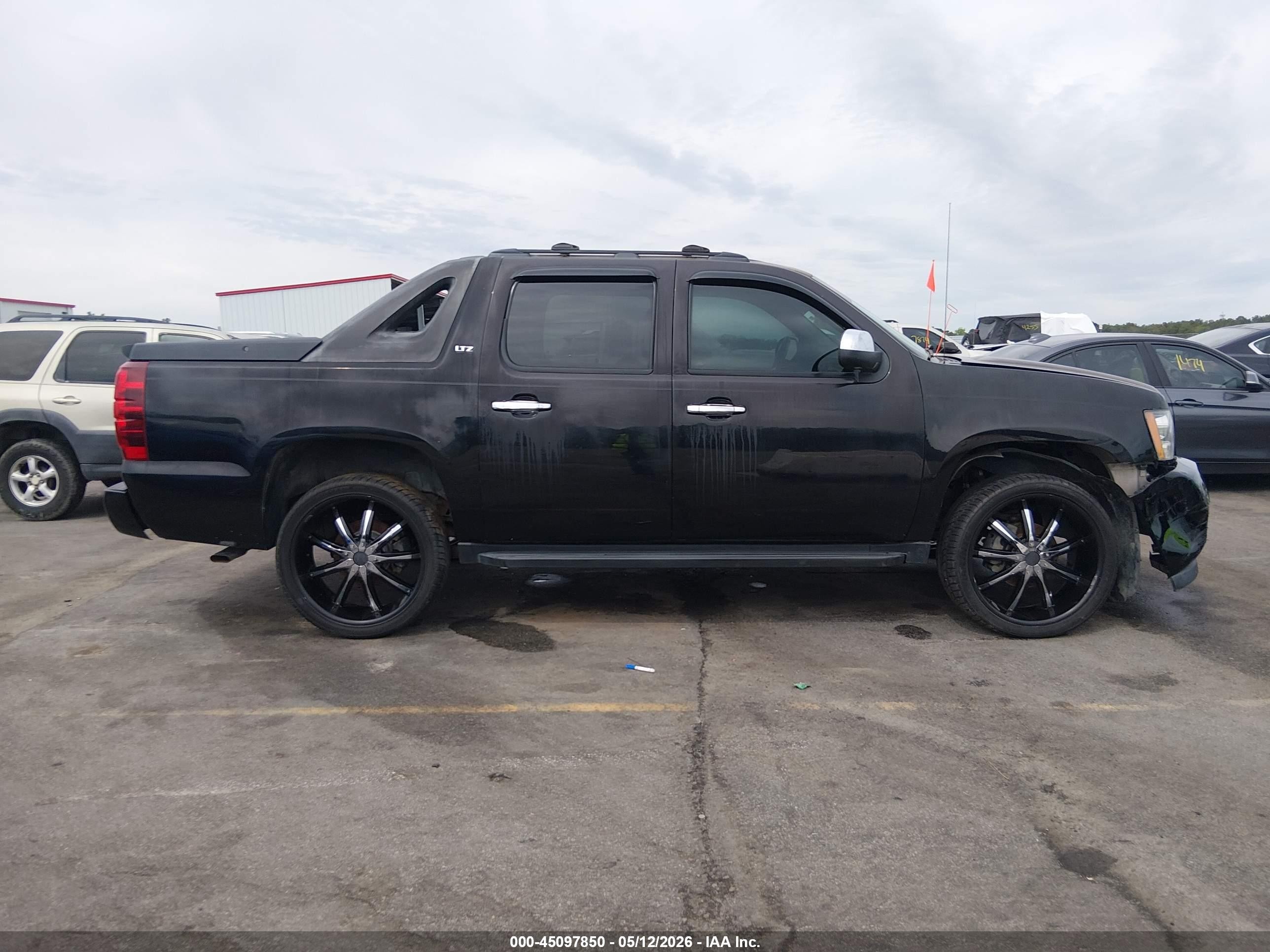 2007 Chevrolet Avalanche 1500 Ltz Black vin: 3GNEC12067G307816