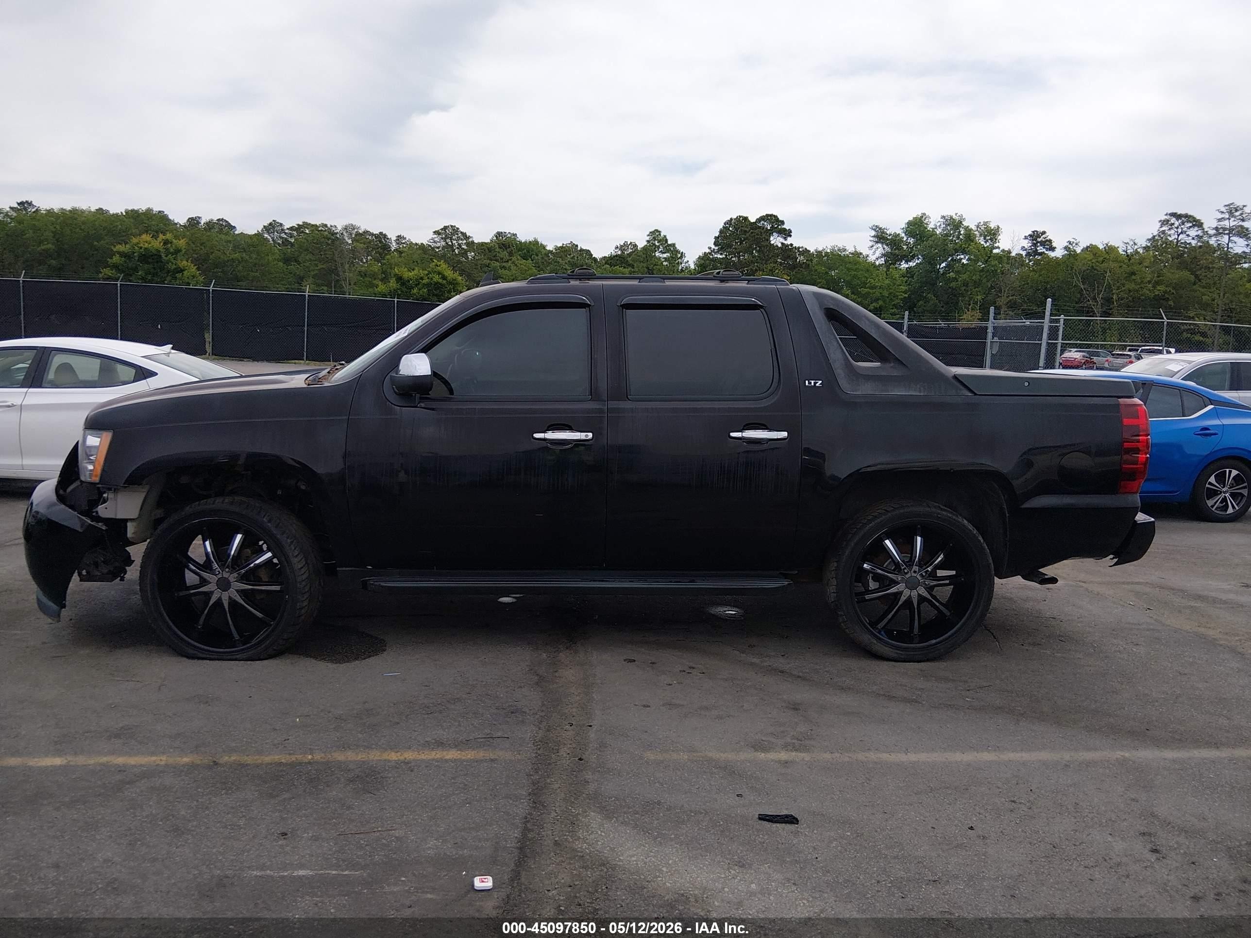2007 Chevrolet Avalanche 1500 Ltz Black vin: 3GNEC12067G307816