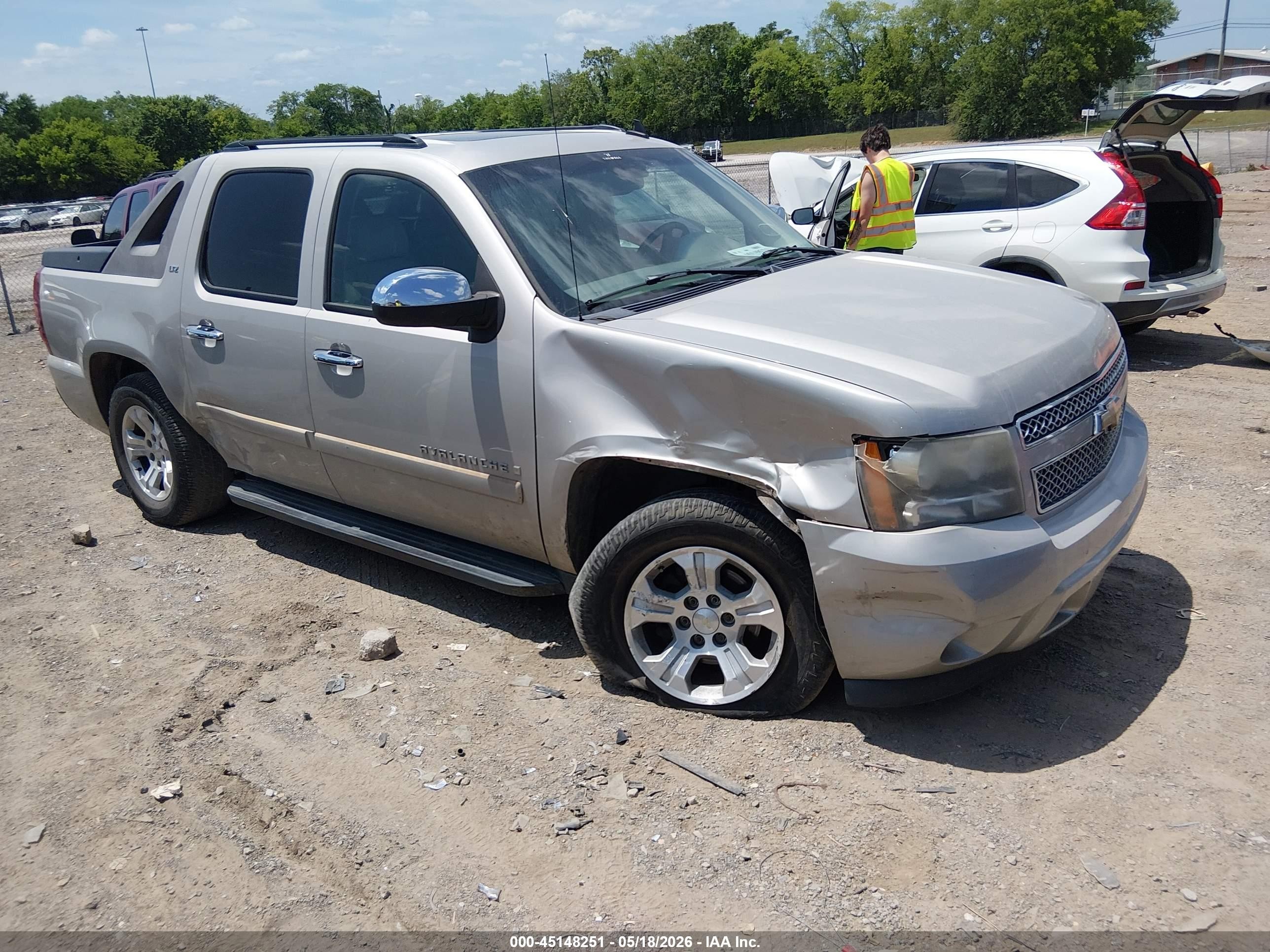 2008 Chevrolet Avalanche 1500 Ltz Beige vin: 3GNEC12068G165792