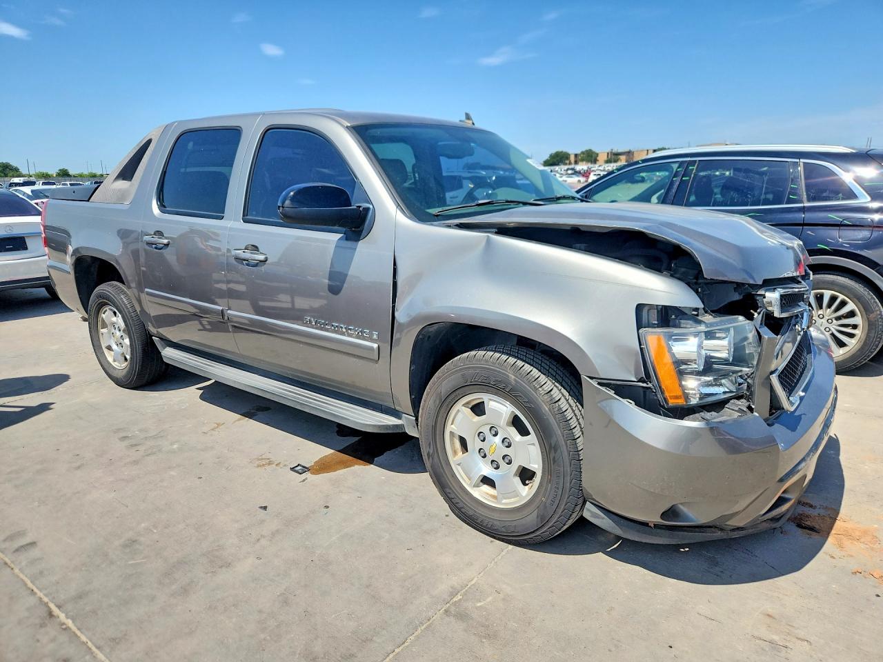 2007 Chevrolet Avalanche C1500 Tan vin: 3GNEC12077G304231