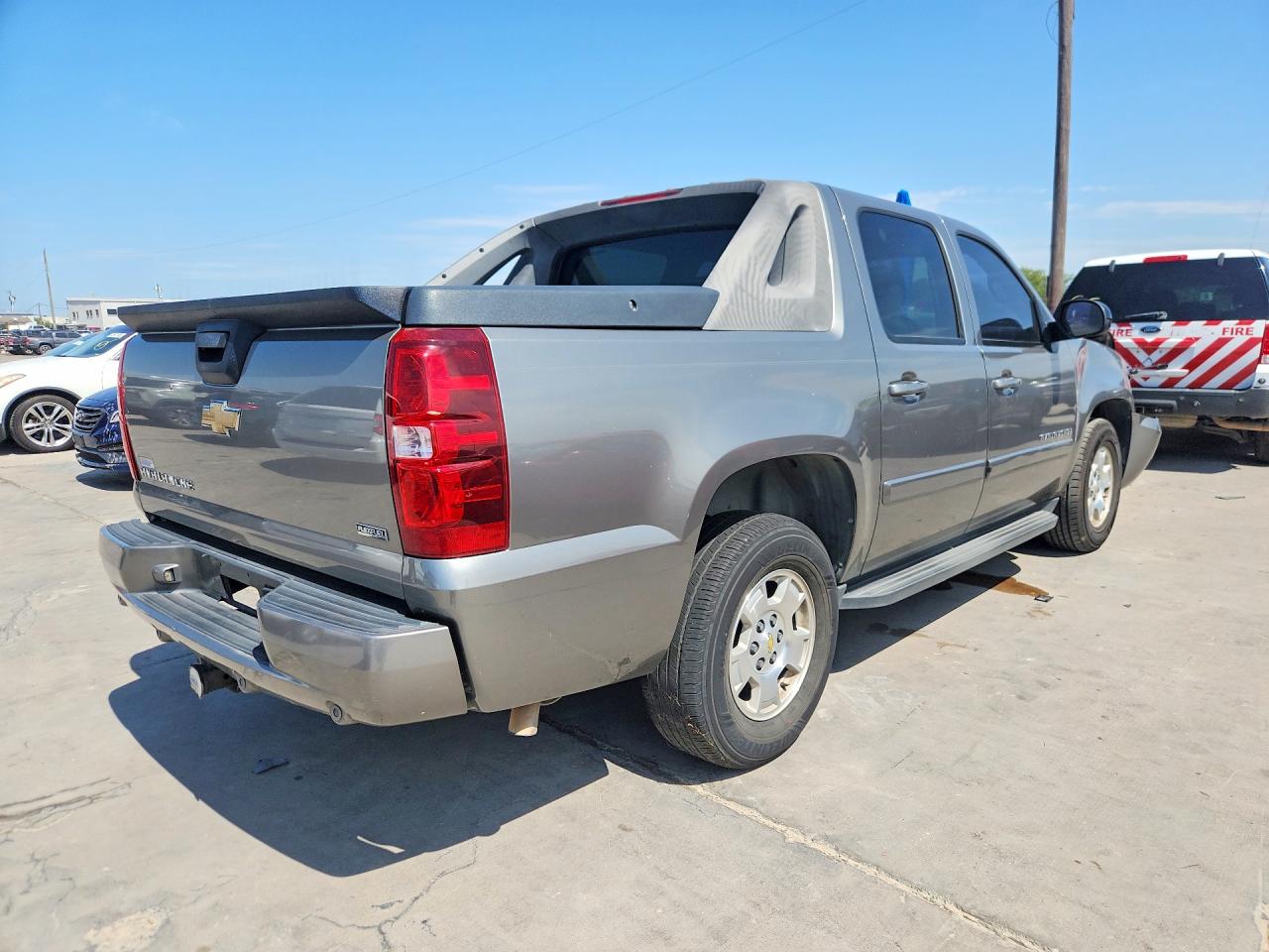 2007 Chevrolet Avalanche C1500 Tan vin: 3GNEC12077G304231