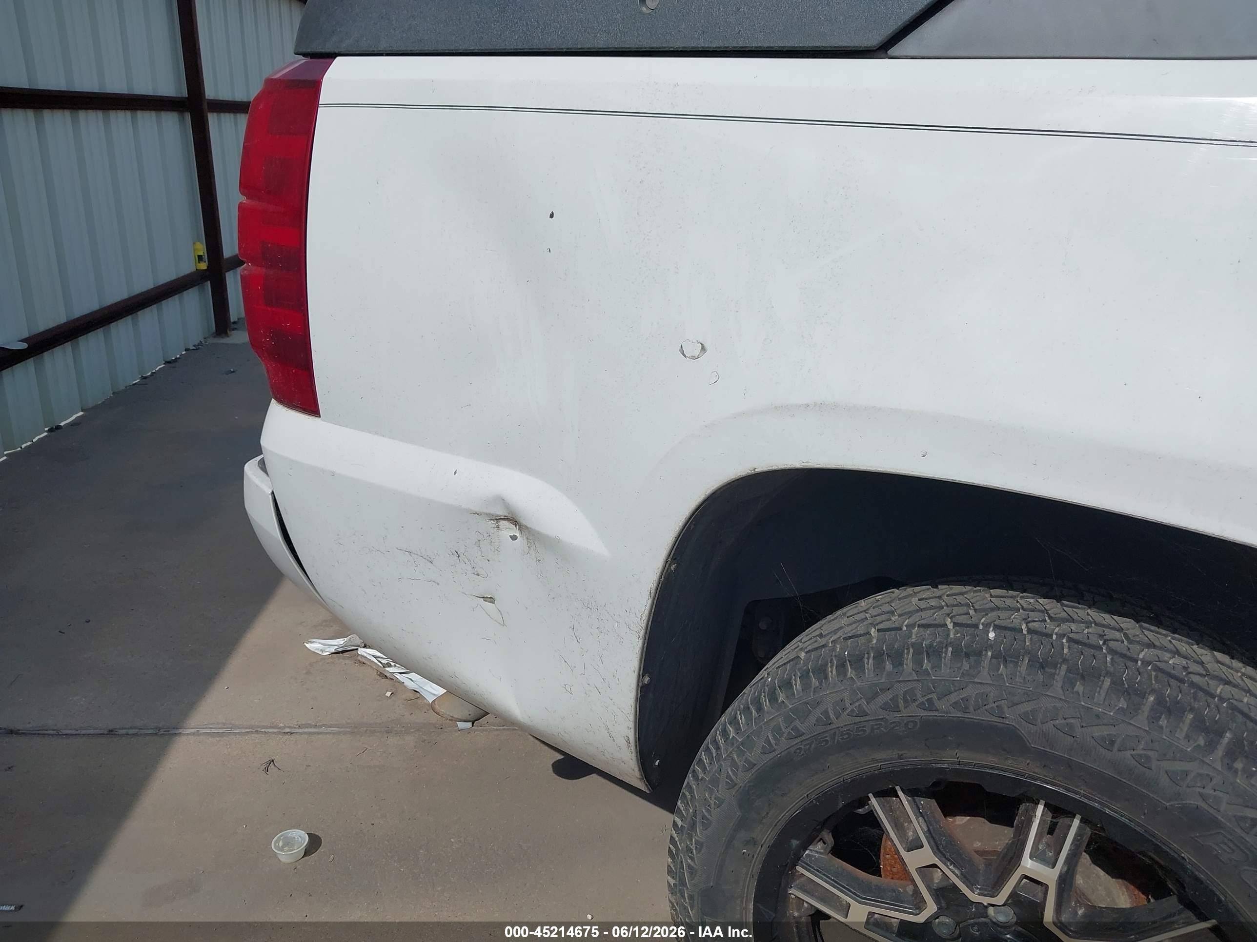 2007 Chevrolet Avalanche 1500 Ltz White vin: 3GNEC12087G262863