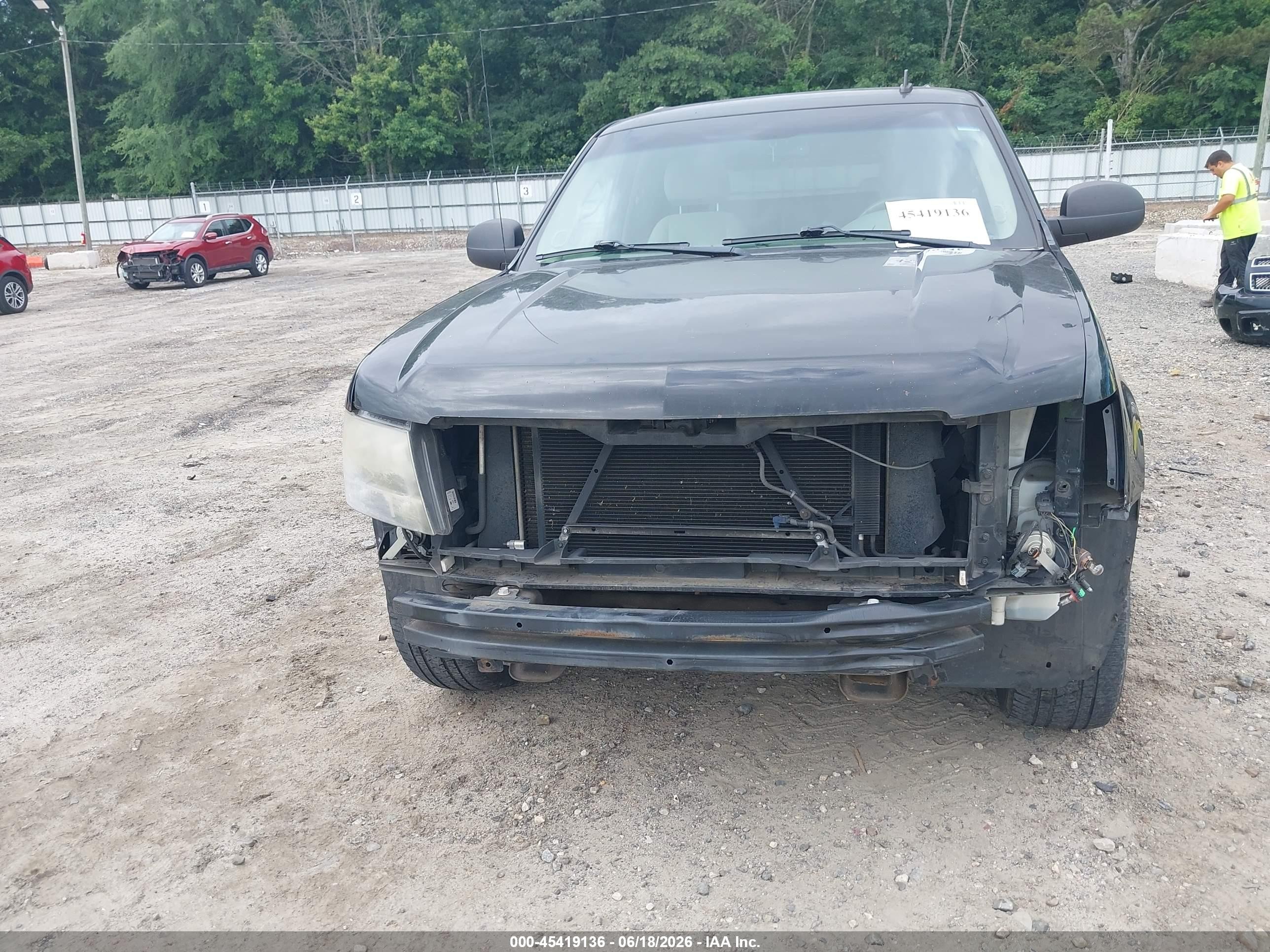 2008 Chevrolet Avalanche 1500 Ls Черный vin: 3GNEC12088G306992