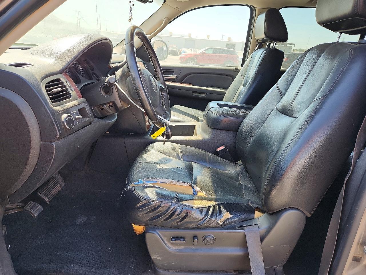 2007 Chevrolet Avalanche C1500 Gray vin: 3GNEC120X7G138013