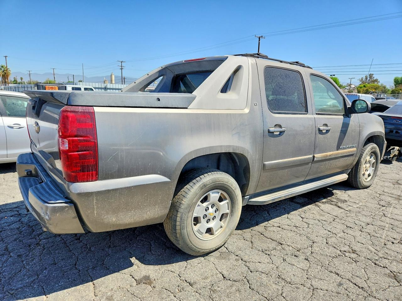 2007 Chevrolet Avalanche C1500 Gray vin: 3GNEC120X7G138013
