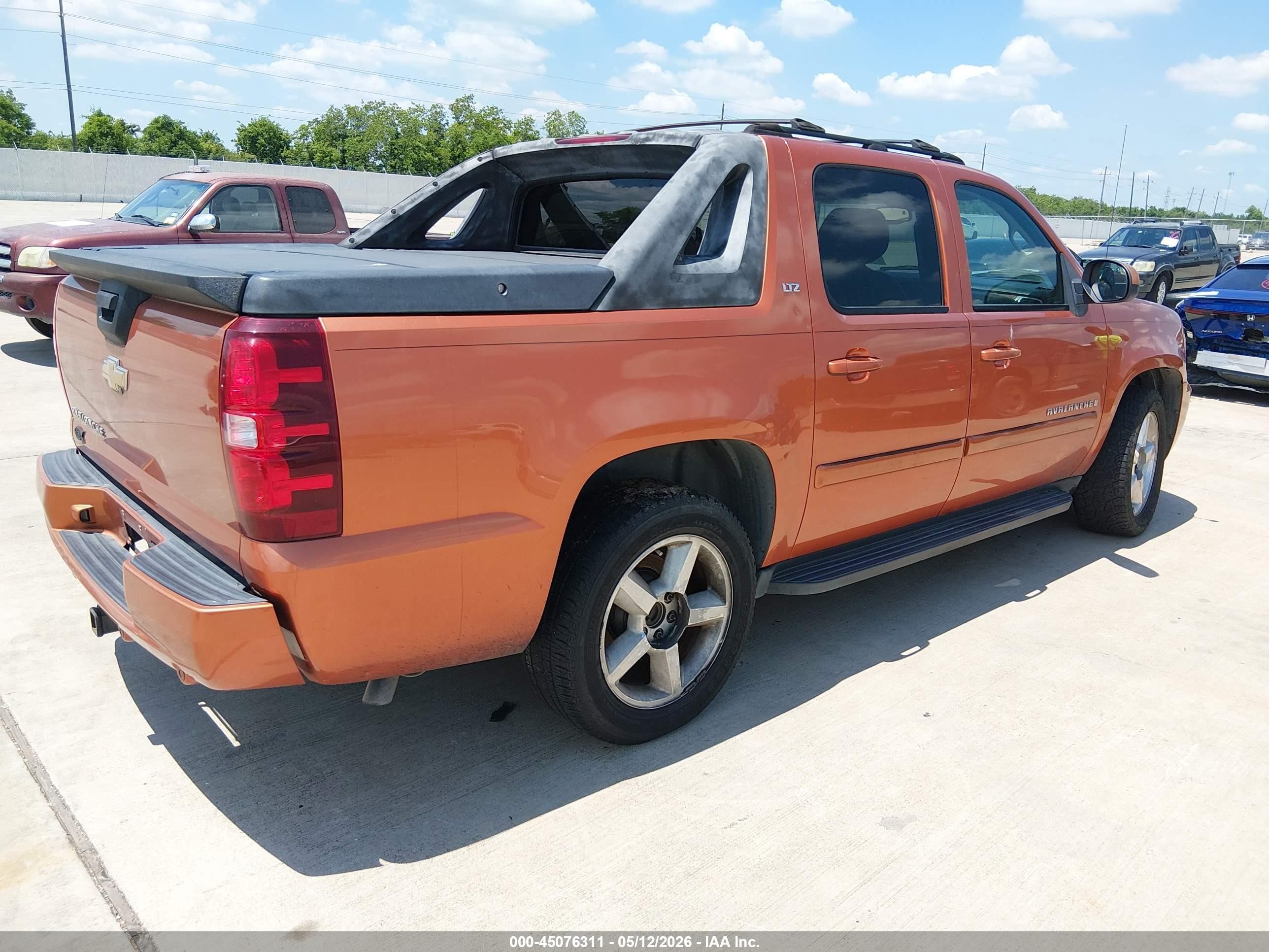 2007 Chevrolet Avalanche 1500 Ltz Orange vin: 3GNEC12J27G166462