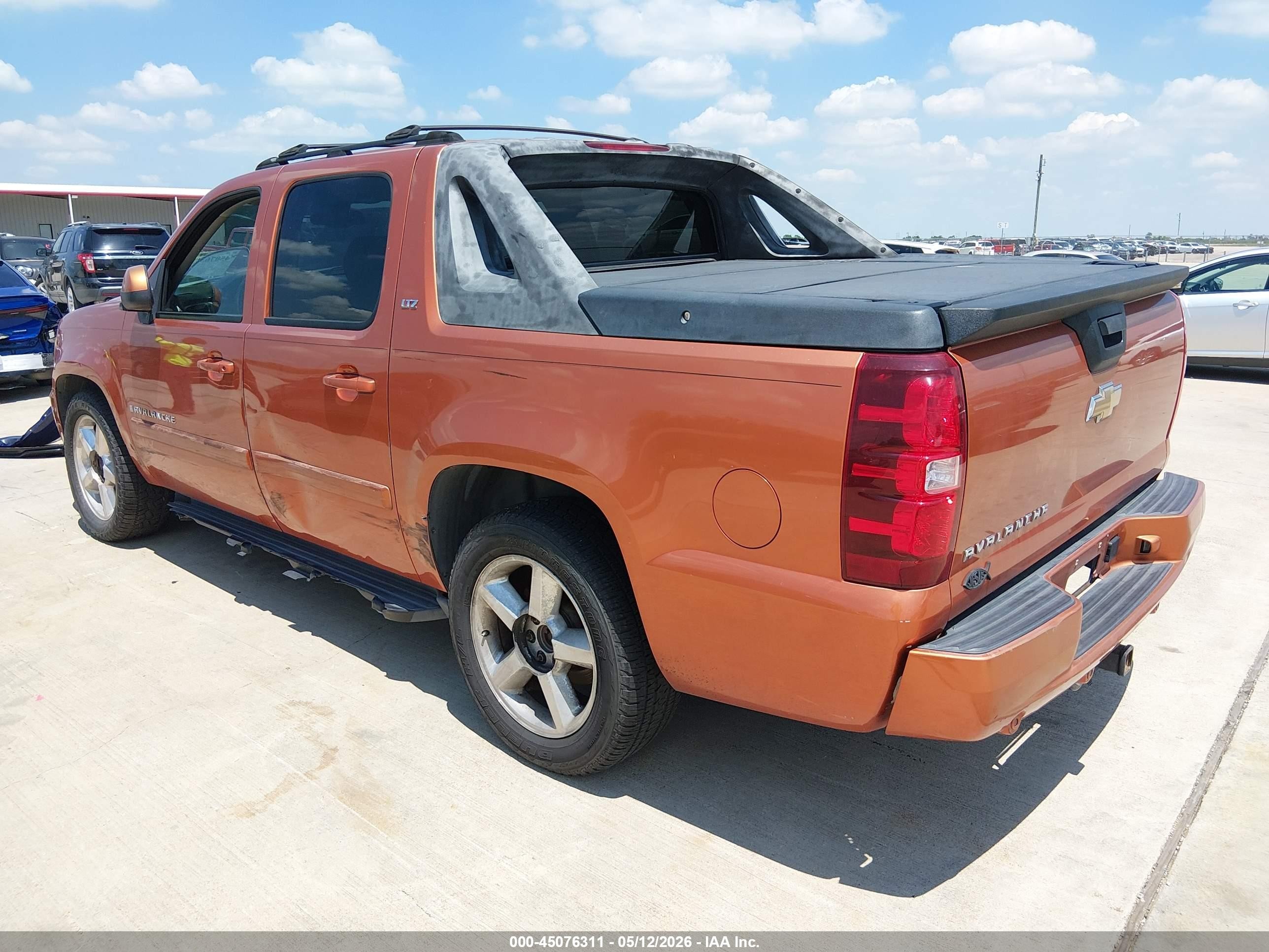 2007 Chevrolet Avalanche 1500 Ltz Orange vin: 3GNEC12J27G166462