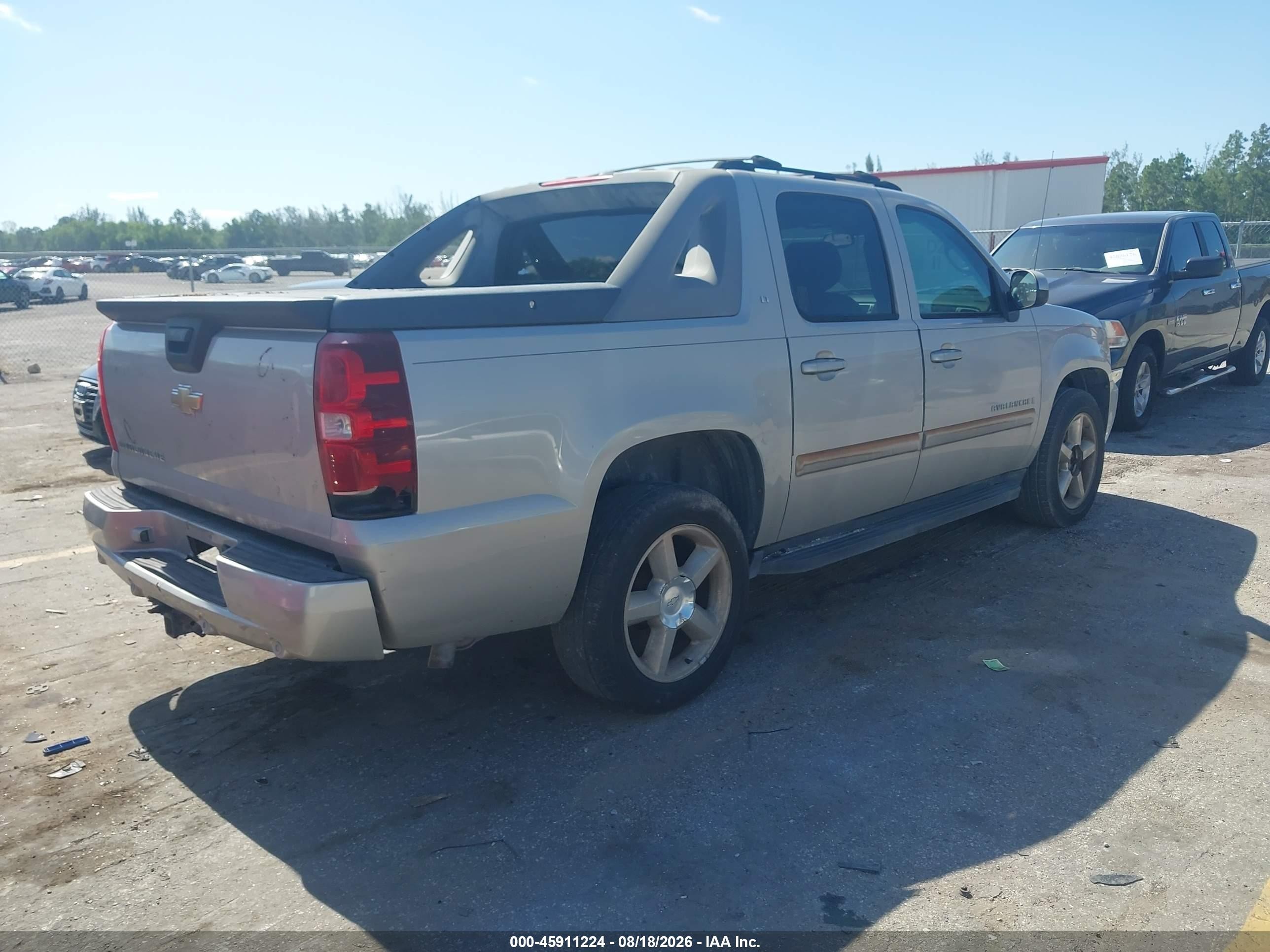 2007 Chevrolet Avalanche 1500 Lt Gold vin: 3GNEC12J27G185349