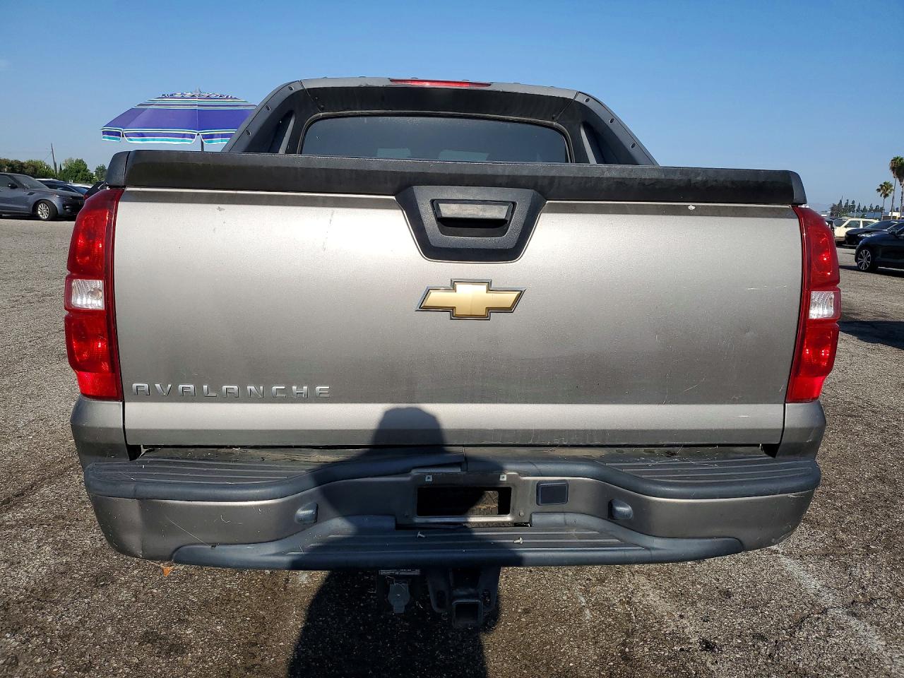 2008 Chevrolet Avalanche C1500 Gray vin: 3GNEC12J28G291477