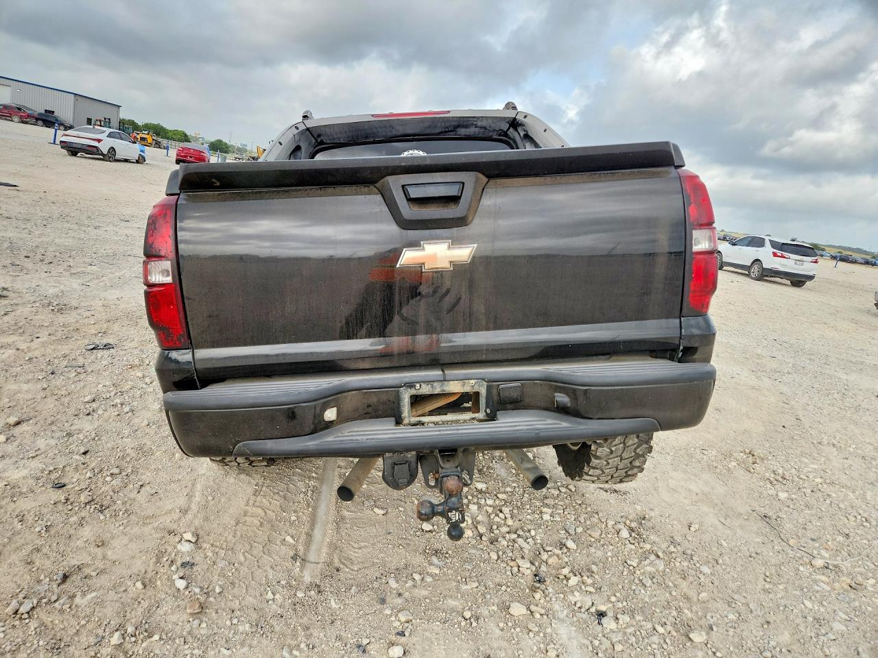 2009 Chevrolet Avalanche C1500 Ls Black vin: 3GNEC12J49G175215