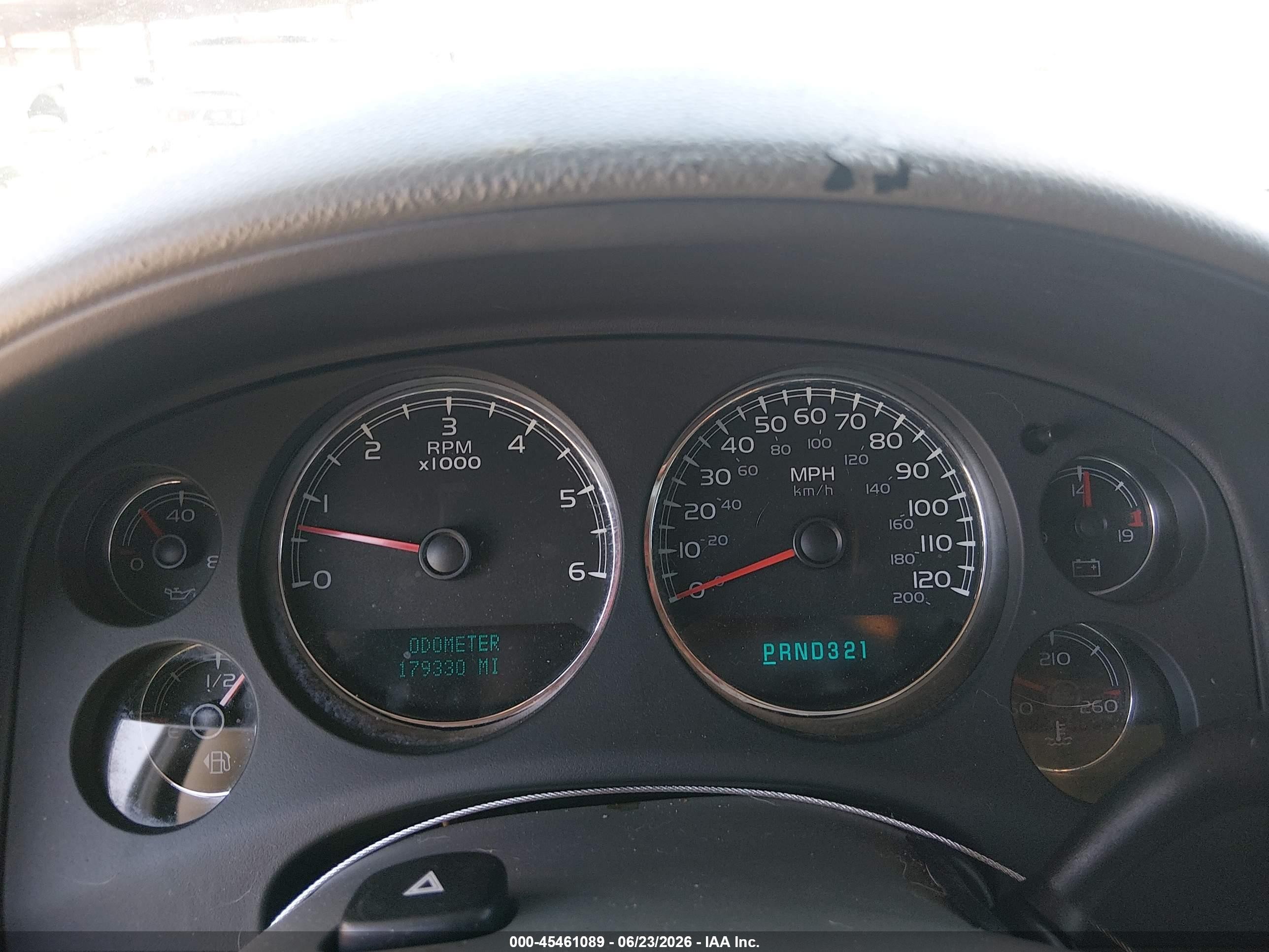 2007 Chevrolet Avalanche 1500 Ls Серебряный vin: 3GNEC12J77G273796