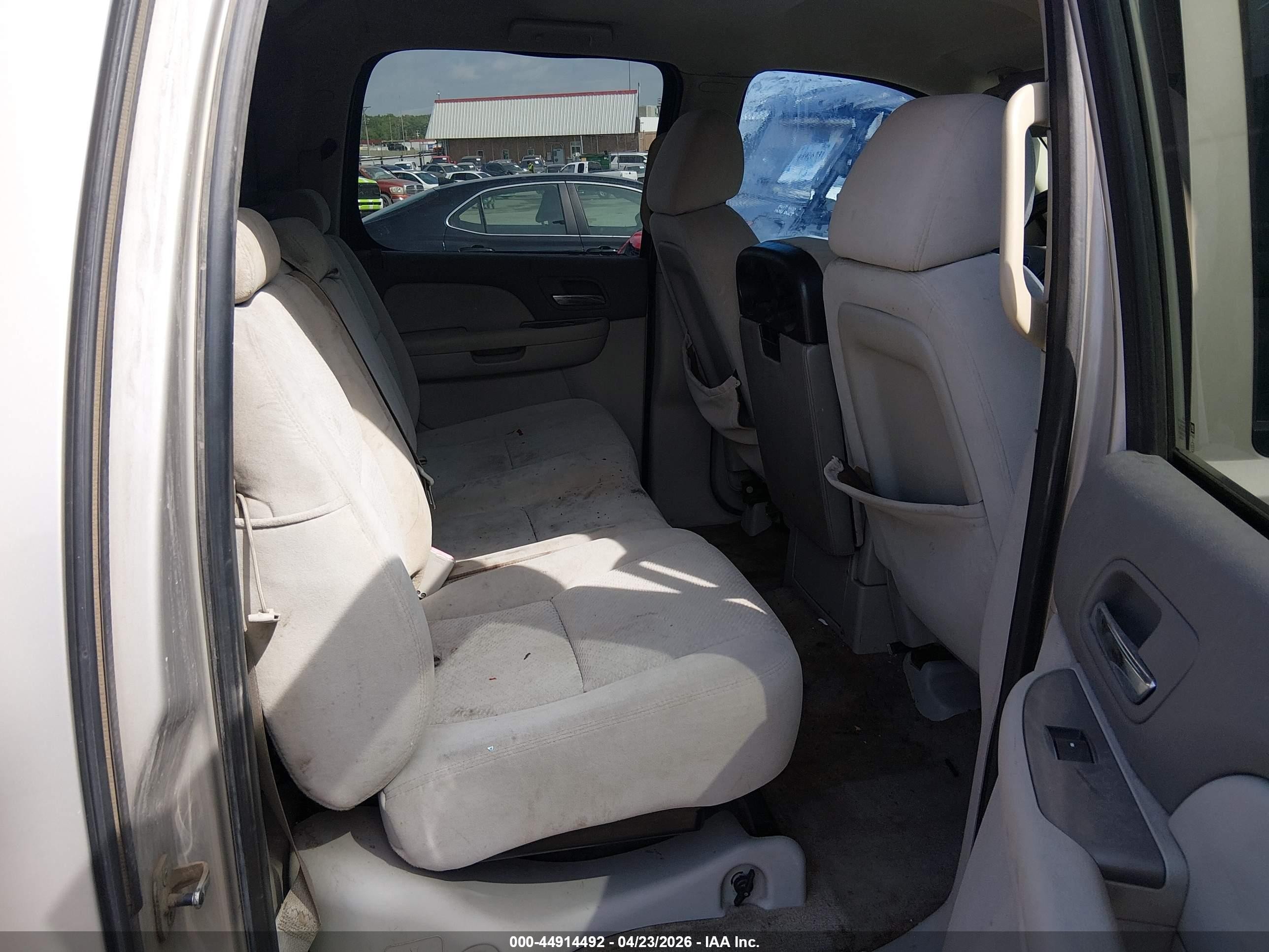 2008 Chevrolet Avalanche 1500 Ls Silver vin: 3GNEC12J78G165969