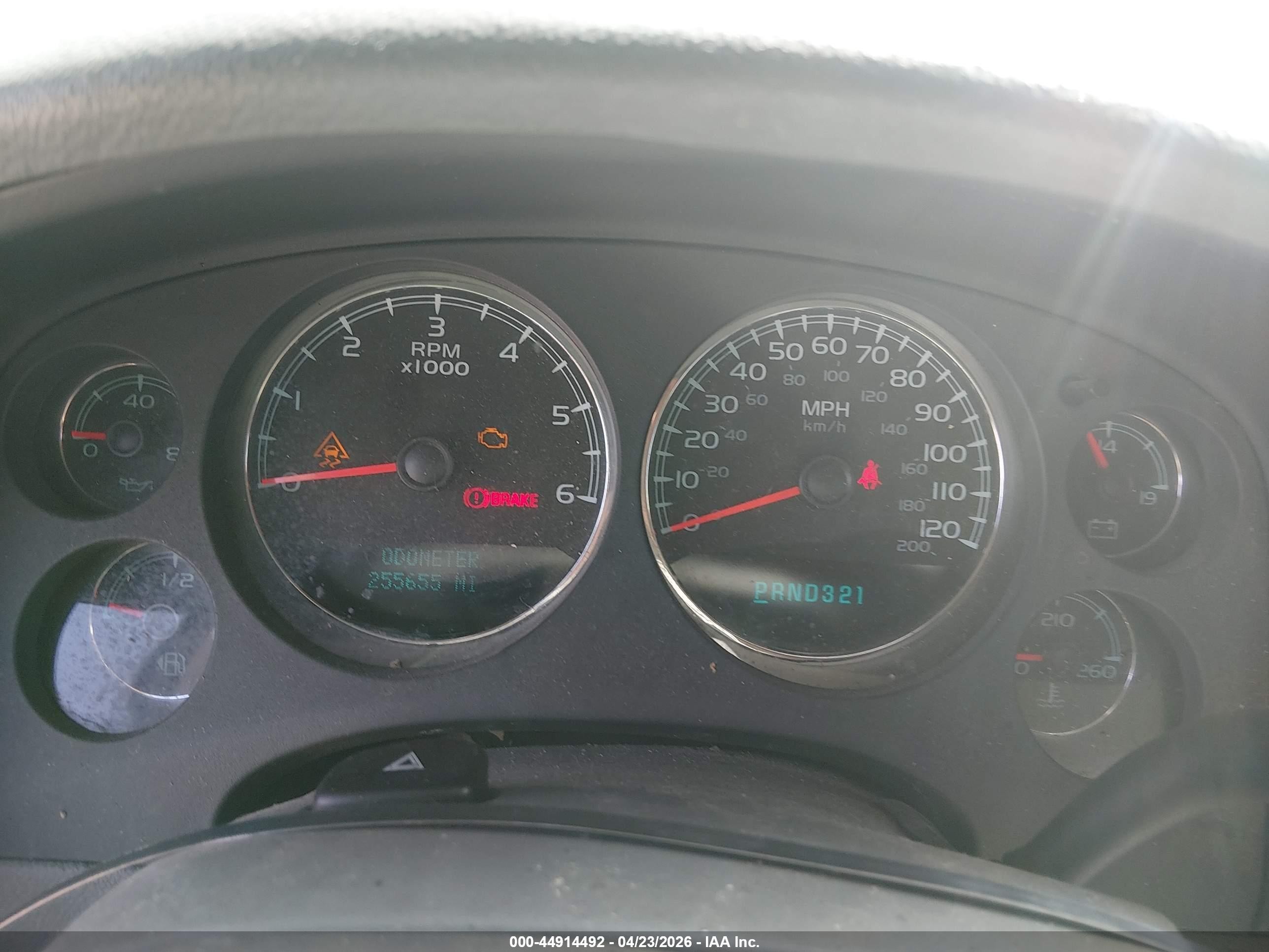 2008 Chevrolet Avalanche 1500 Ls Silver vin: 3GNEC12J78G165969