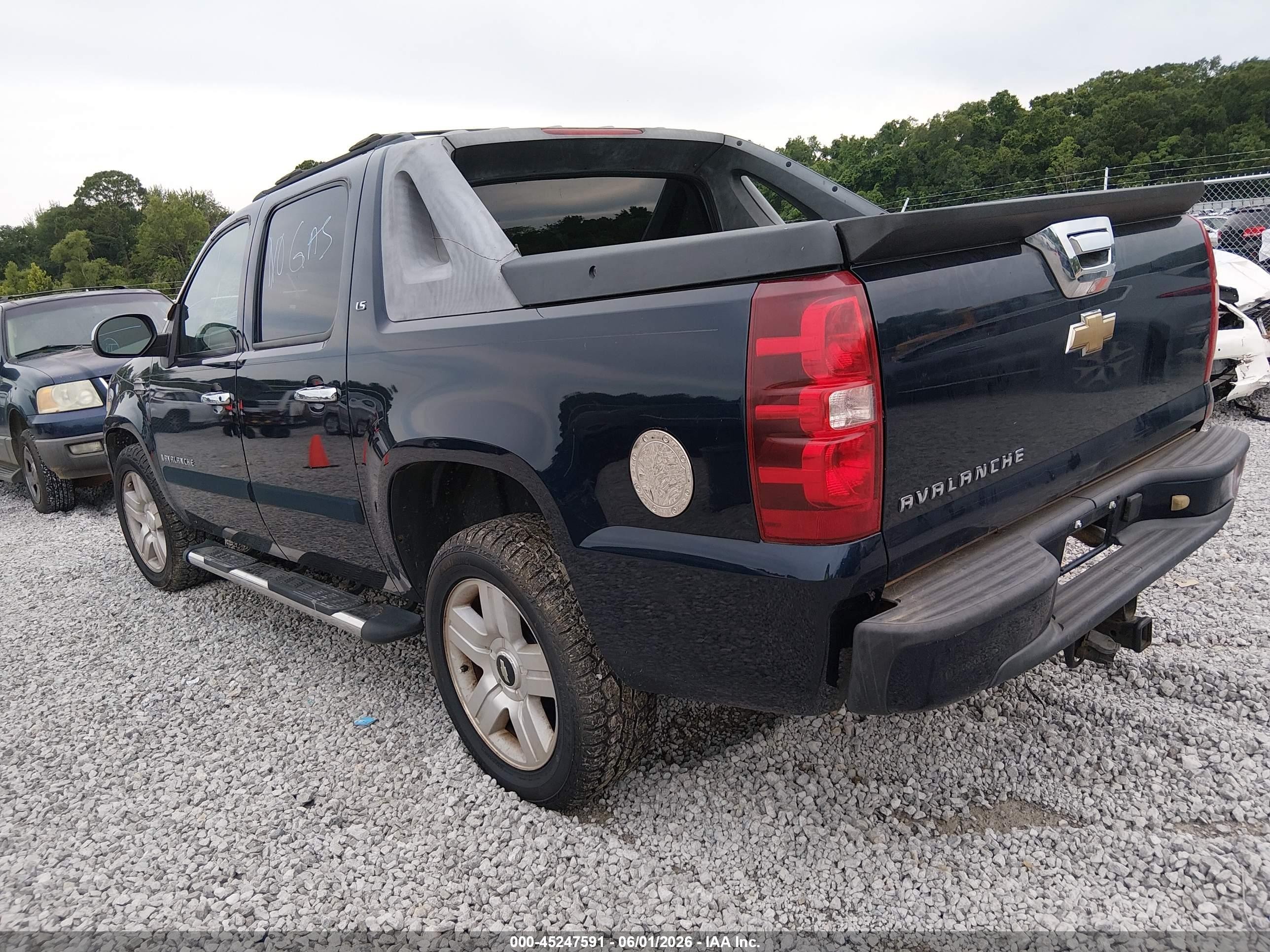 2008 Chevrolet Avalanche 1500 Ls Dark Blue vin: 3GNEC12J78G168015