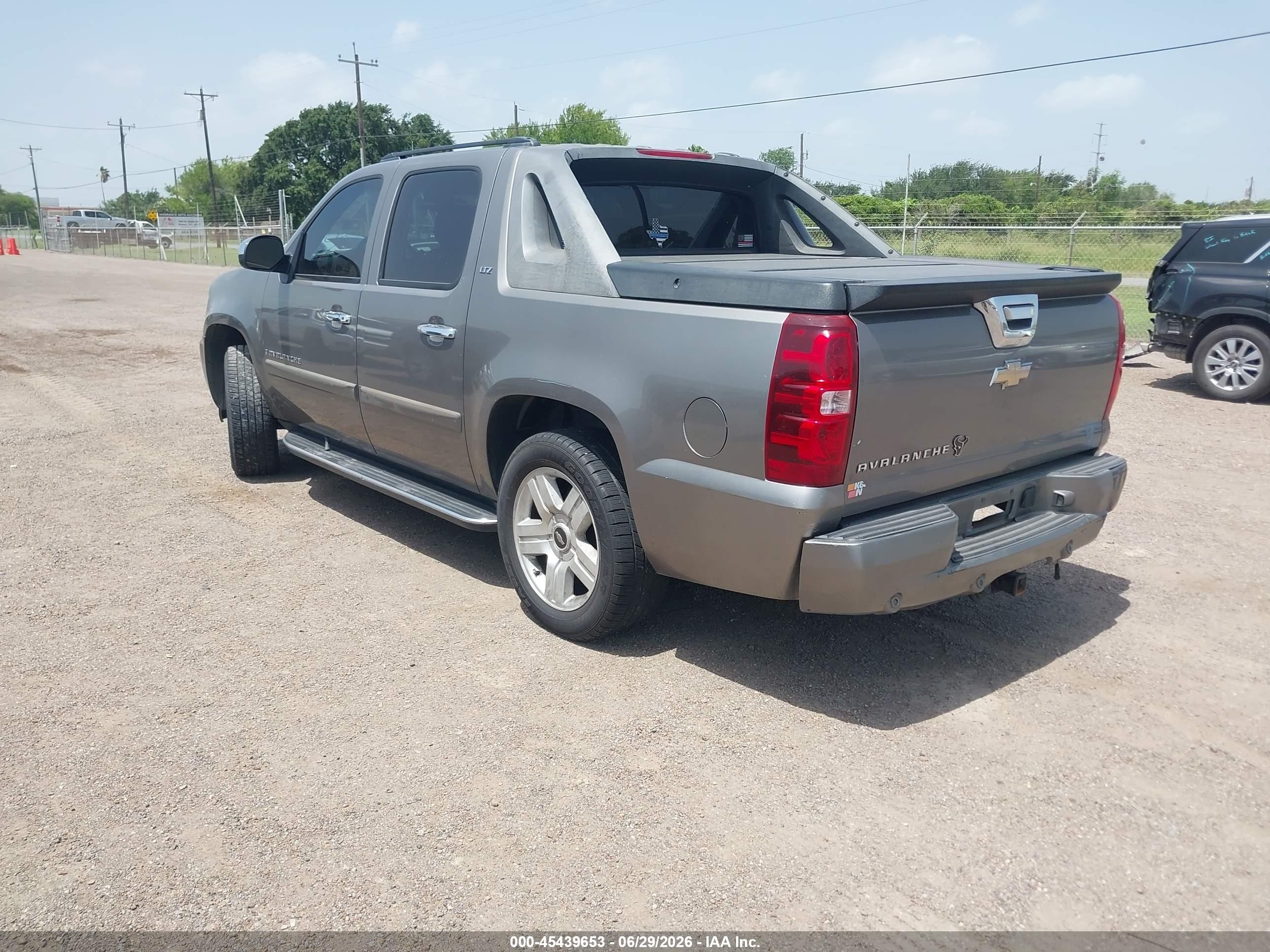 2008 Chevrolet Avalanche 1500 Ltz Gray vin: 3GNEC12J78G280961