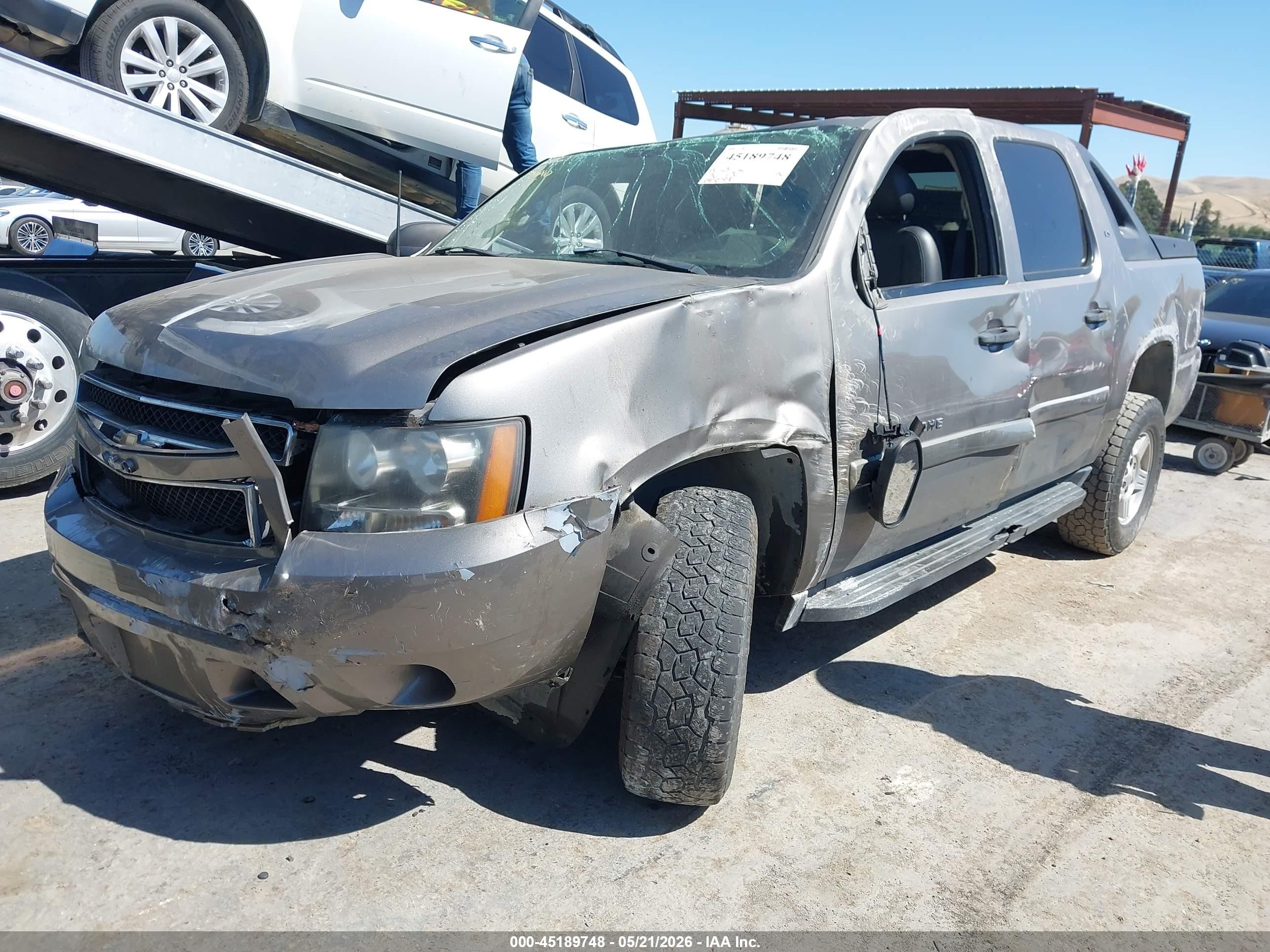 2007 Chevrolet Avalanche 1500 Ls Gray vin: 3GNEC12J87G191320
