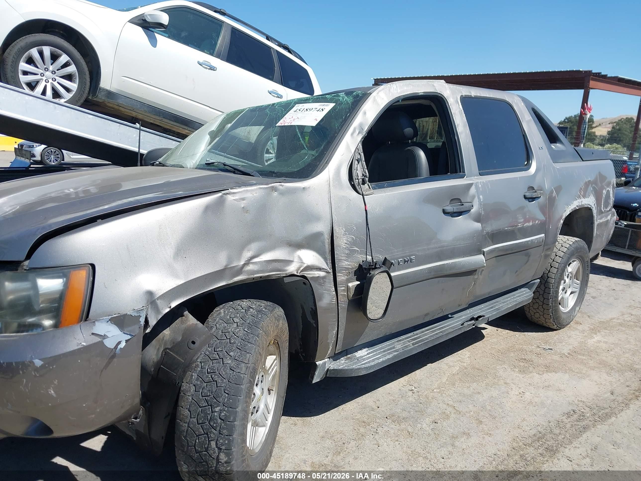 2007 Chevrolet Avalanche 1500 Ls Gray vin: 3GNEC12J87G191320