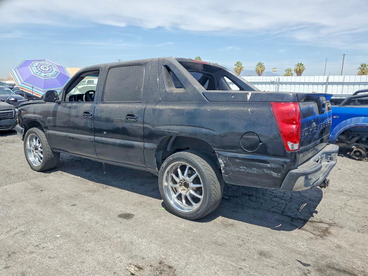 2004 Chevrolet Avalanche C1500 Black vin: 3GNEC12T04G127625