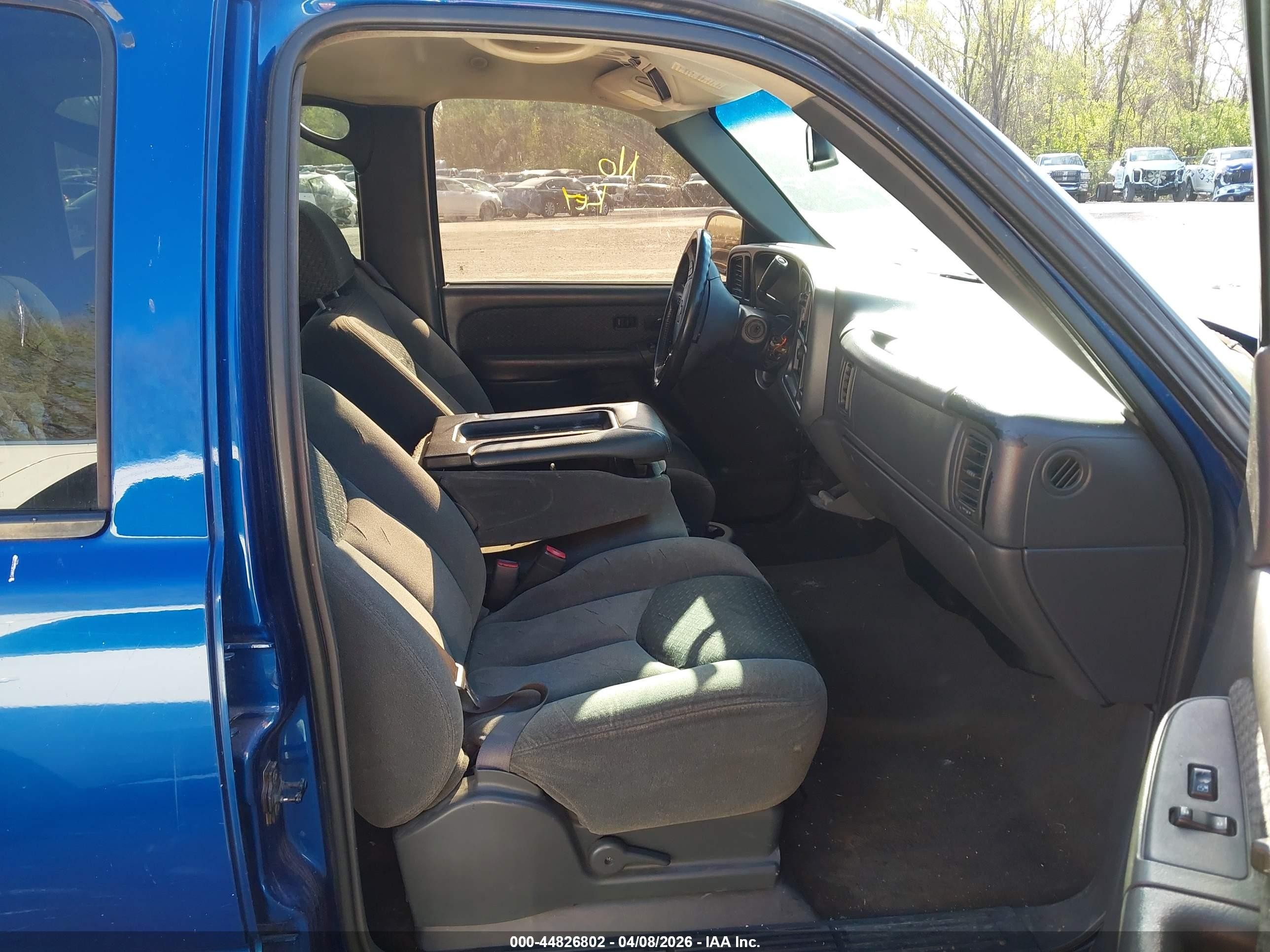 2004 Chevrolet Avalanche 1500   Blue vin: 3GNEC12T14G110672