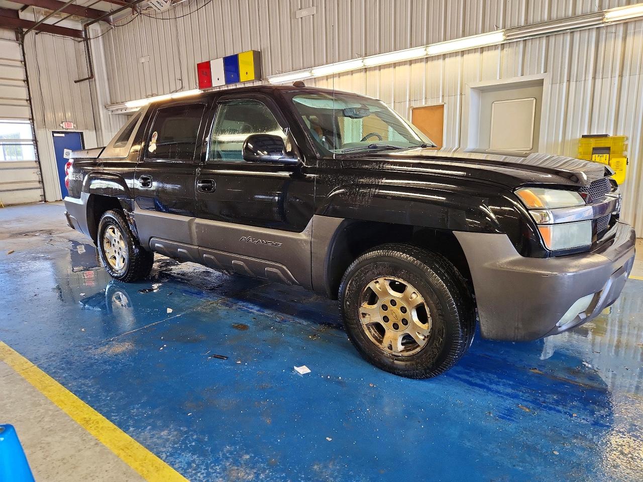 2004 Chevrolet Avalanche C1500 Black vin: 3GNEC12T14G215454