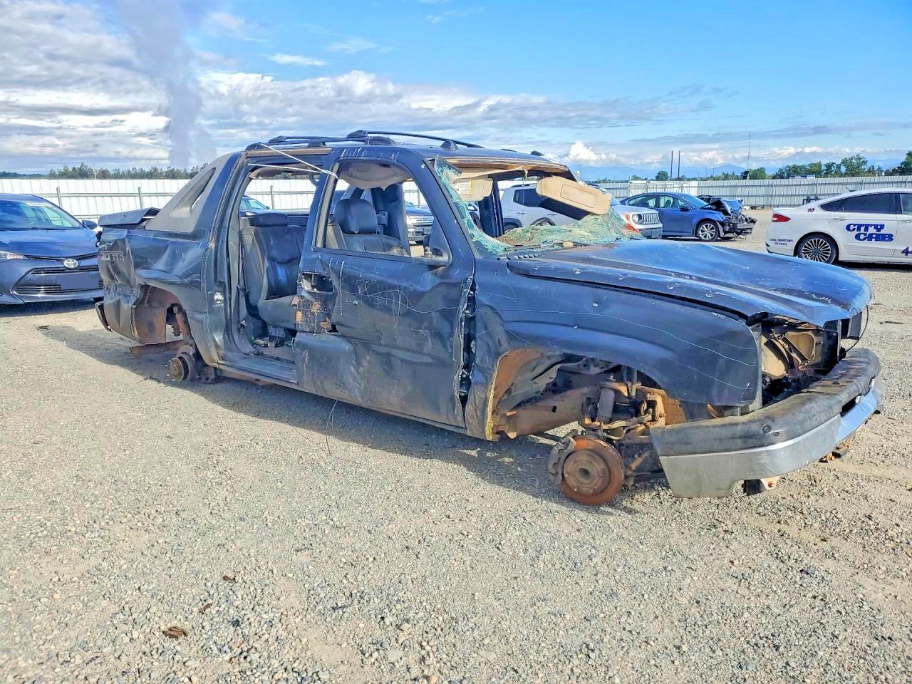 2004 Chevrolet Avalanche C1500 Gray vin: 3GNEC12T14G242265