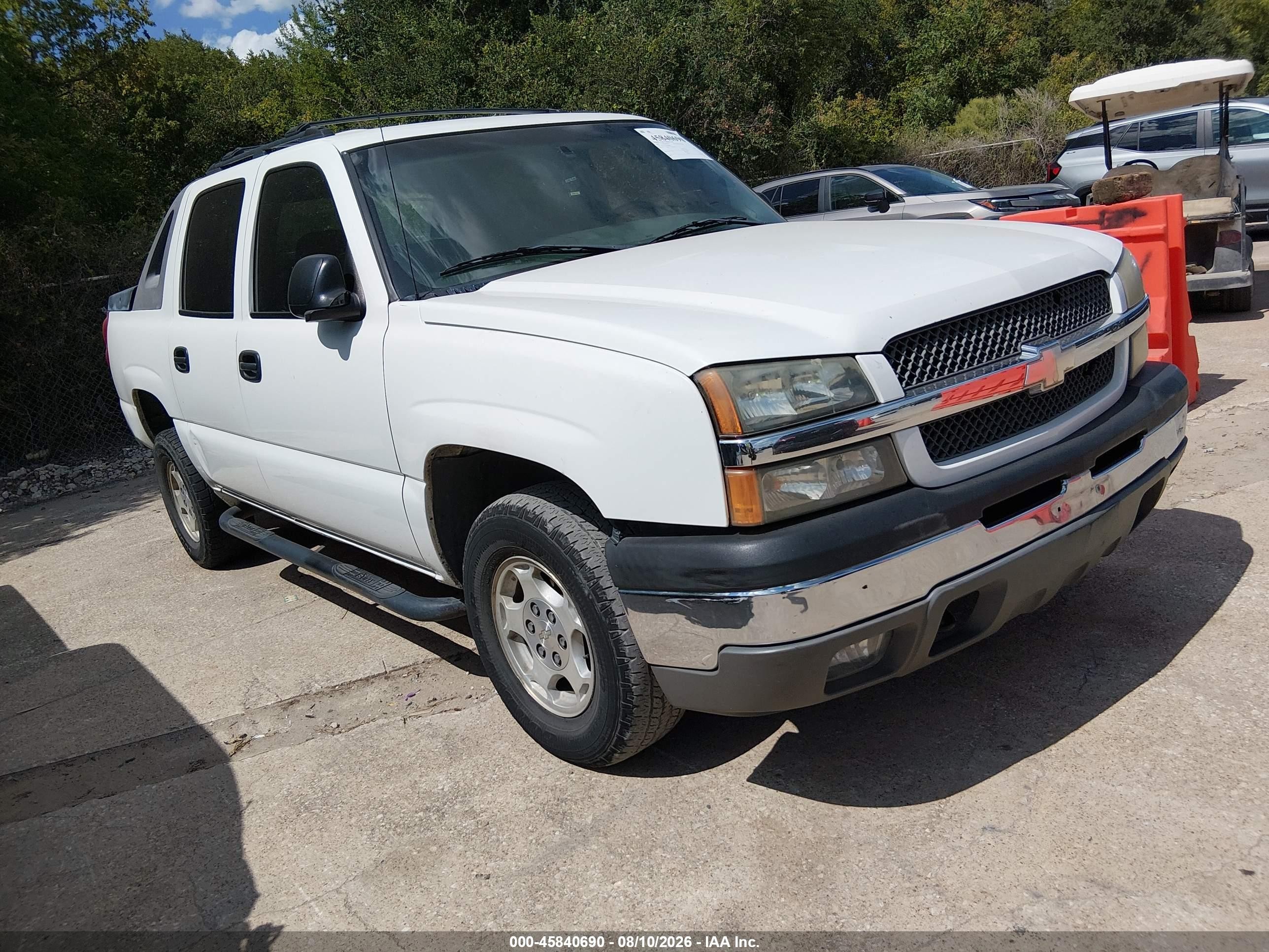 2004 Chevrolet Avalanche 1500   White vin: 3GNEC12T34G248990
