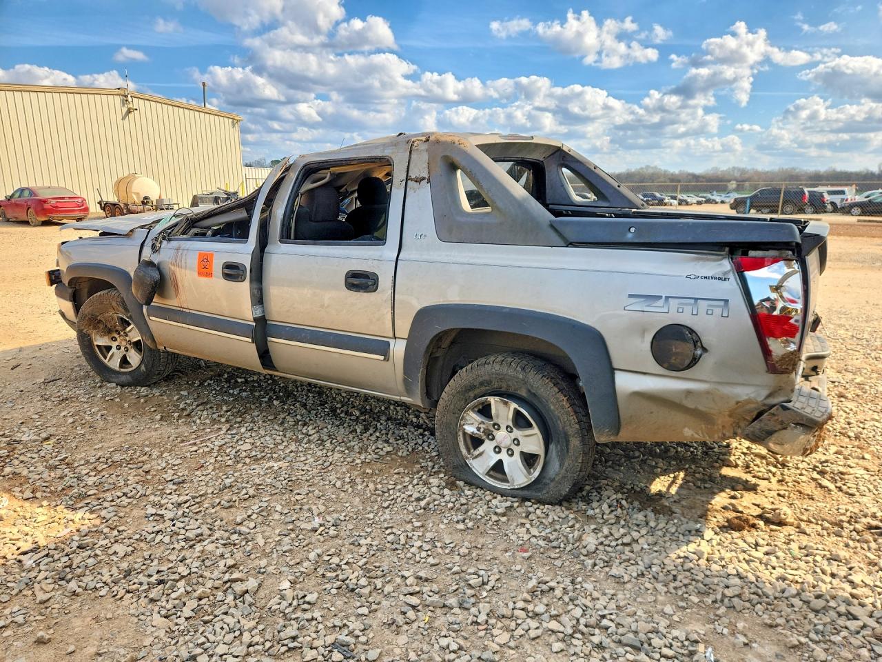2004 Chevrolet Avalanche C1500 Tan vin: 3GNEC12T44G121181