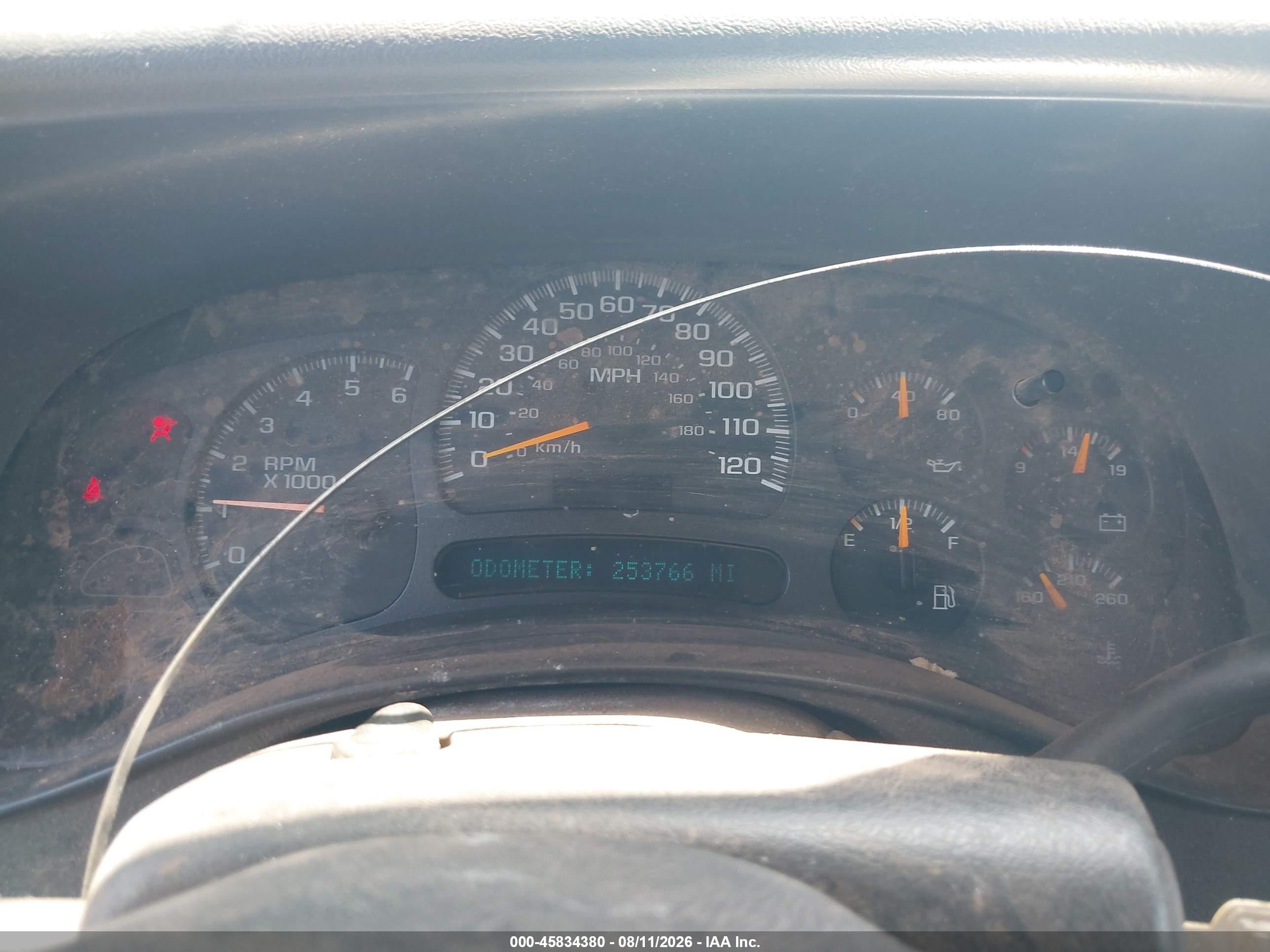 2004 Chevrolet Avalanche 1500   Red vin: 3GNEC12T44G176245