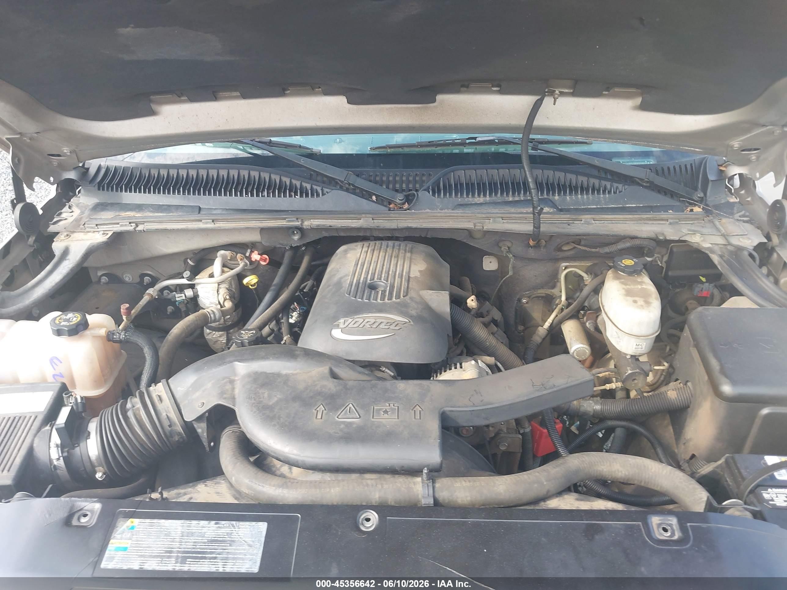 2004 Chevrolet Avalanche 1500   Gray vin: 3GNEC12T54G133257