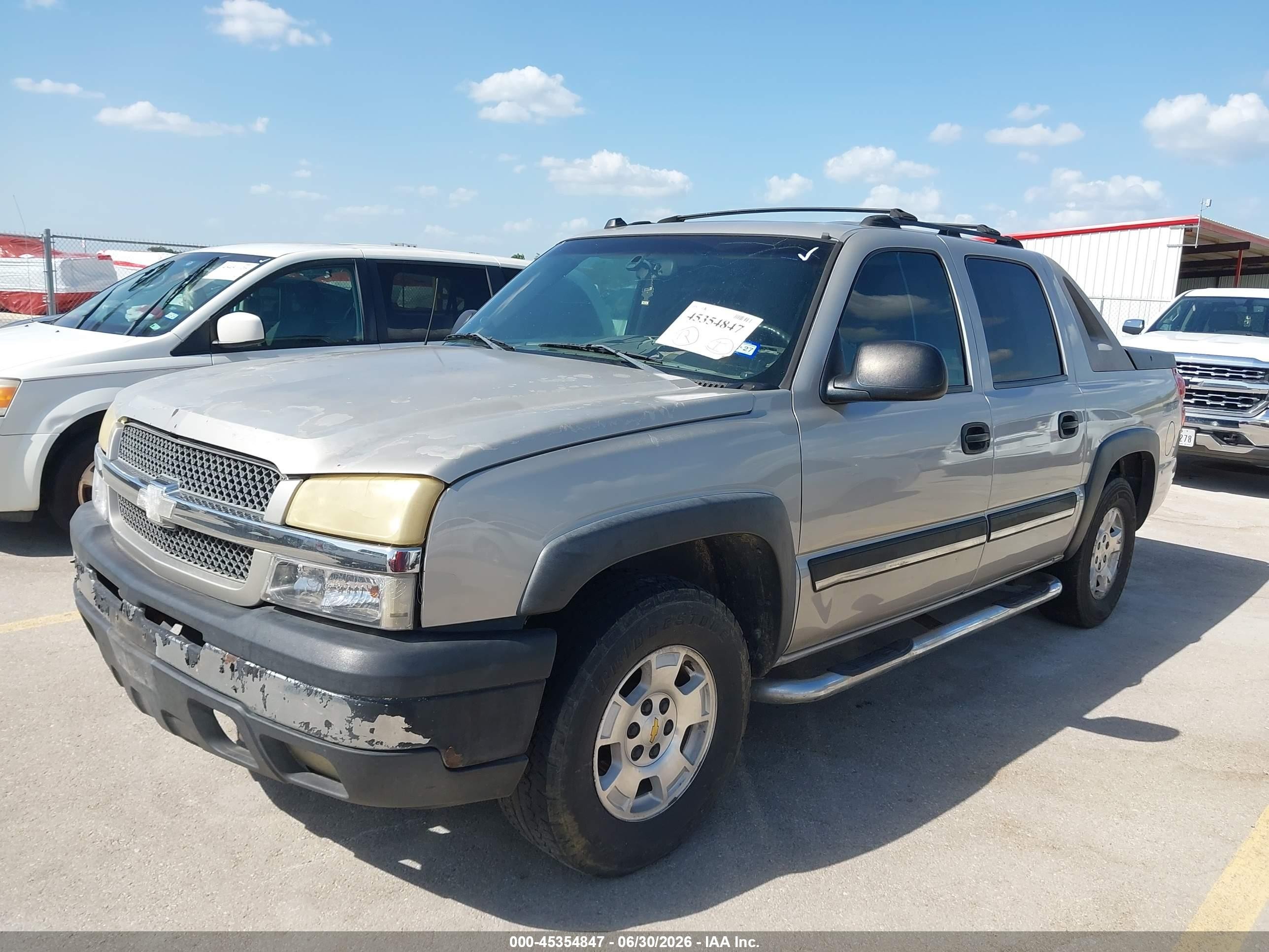 2004 Chevrolet Avalanche 1500   Gray vin: 3GNEC12T54G254547