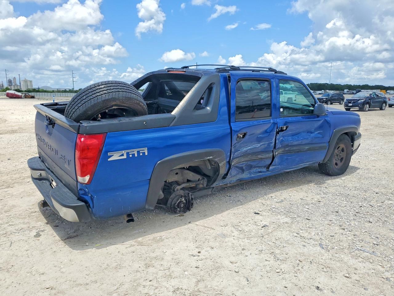 2004 Chevrolet Avalanche C1500 Blue vin: 3GNEC12T64G138810