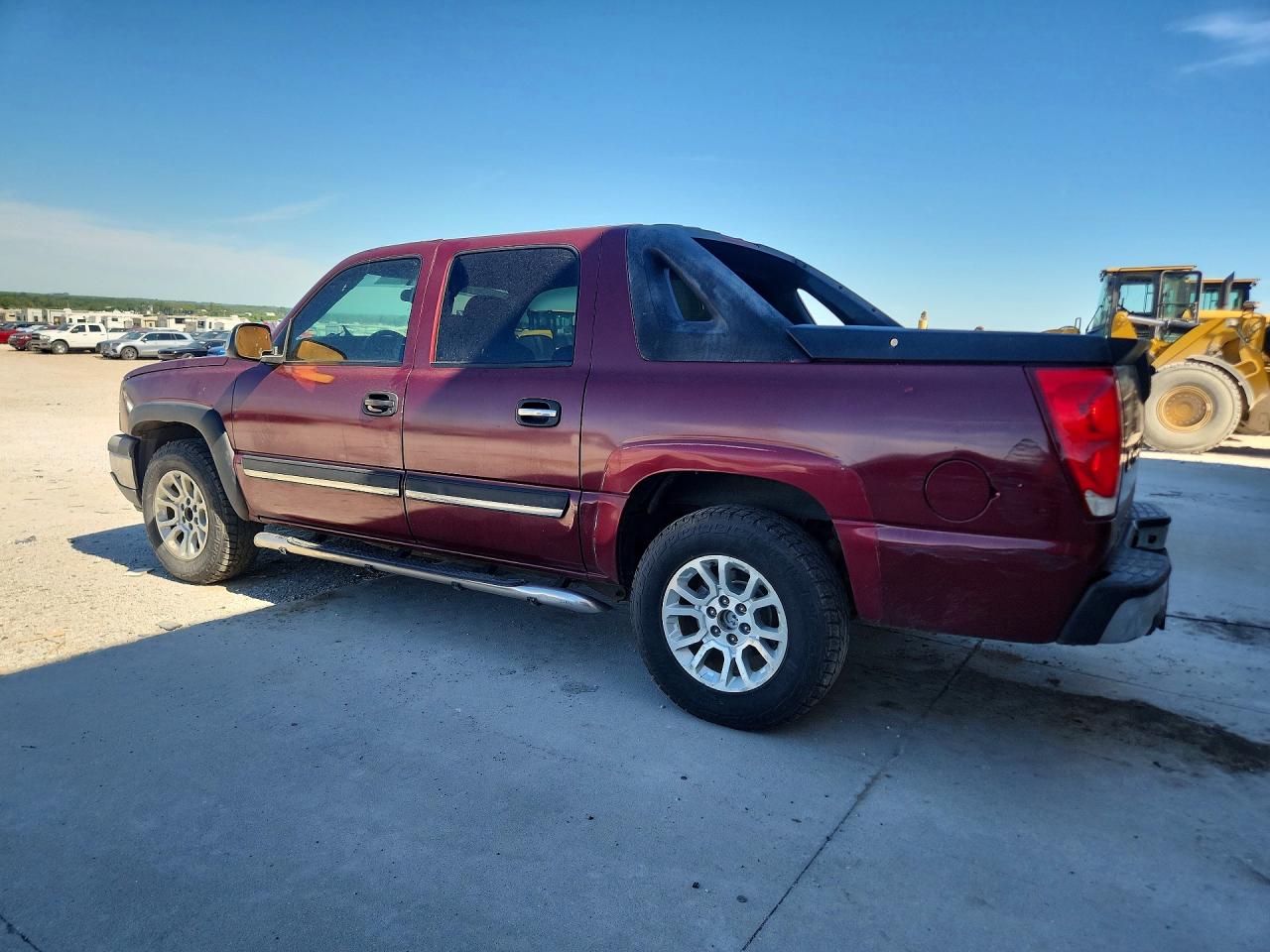2004 Chevrolet Avalanche C1500 Maroon vin: 3GNEC12T64G197422