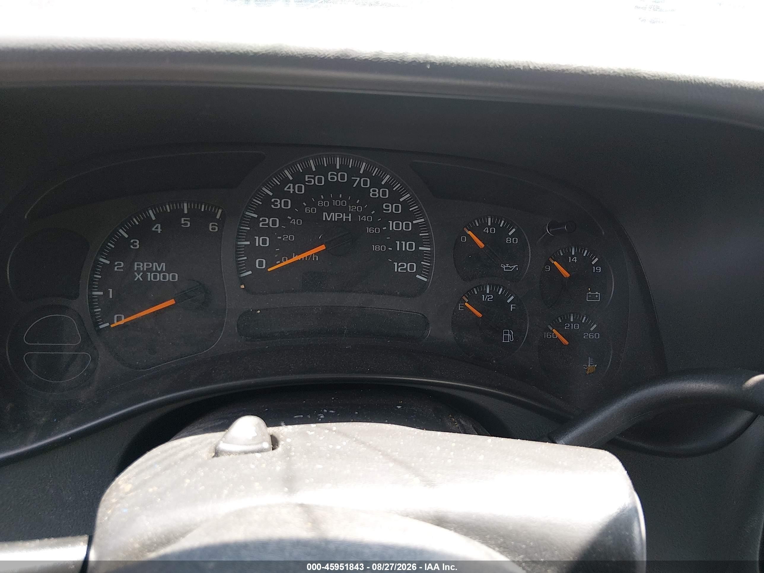 2004 Chevrolet Avalanche 1500   Gold vin: 3GNEC12T84G236673