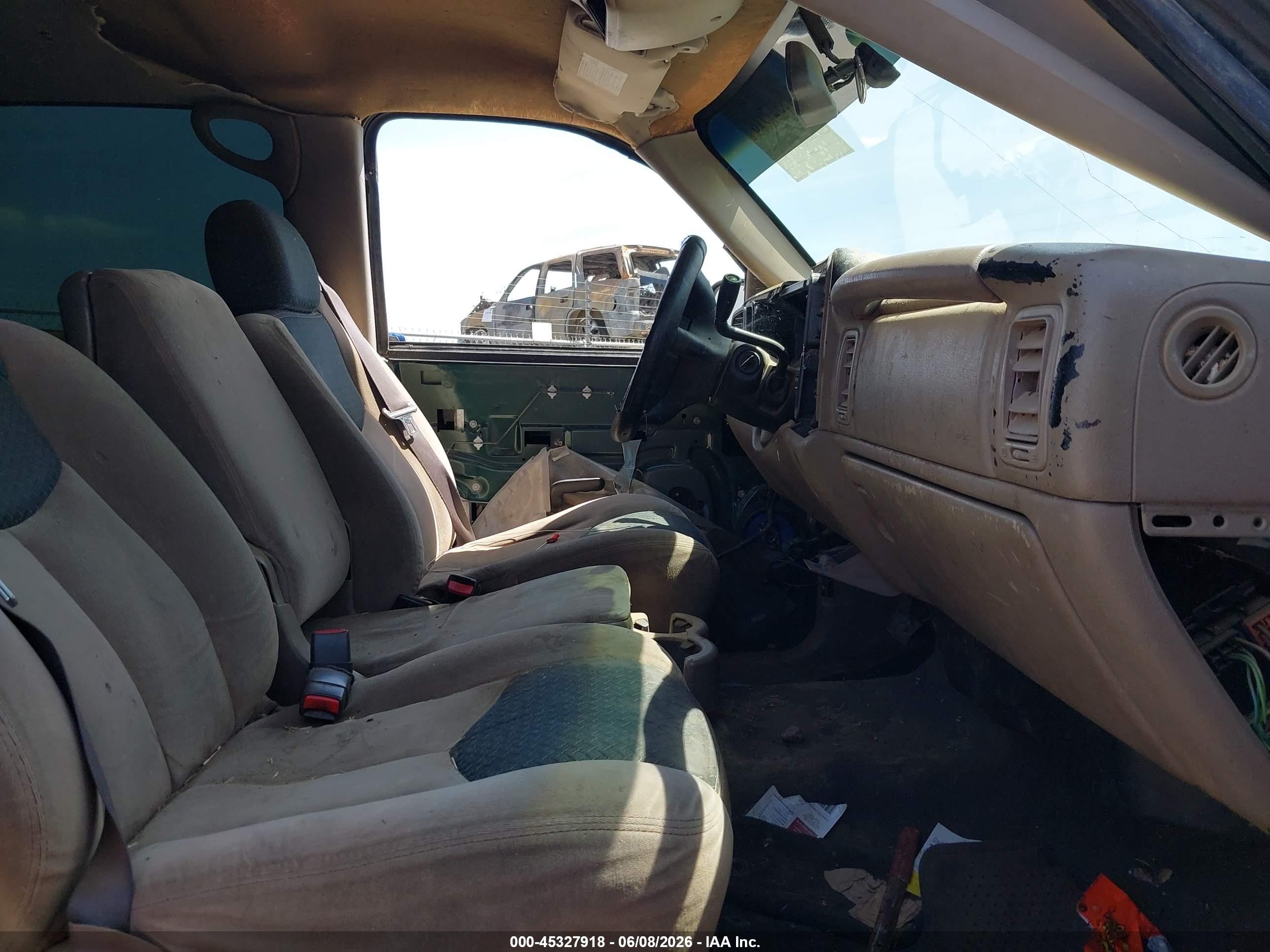 2004 Chevrolet Avalanche 1500   Зеленый vin: 3GNEC12T84G329063