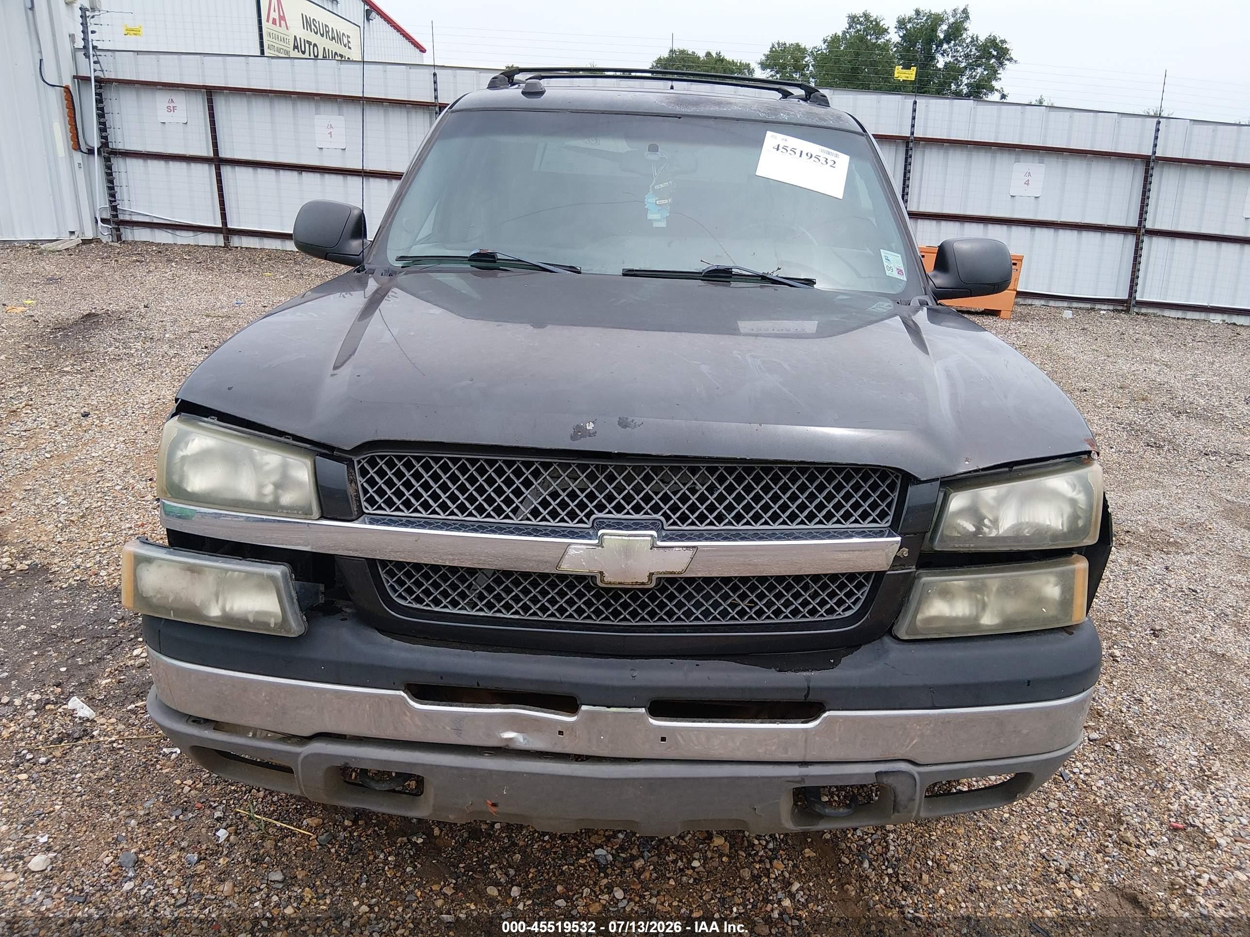 2004 Chevrolet Avalanche 1500   Черный vin: 3GNEC12T94G205982